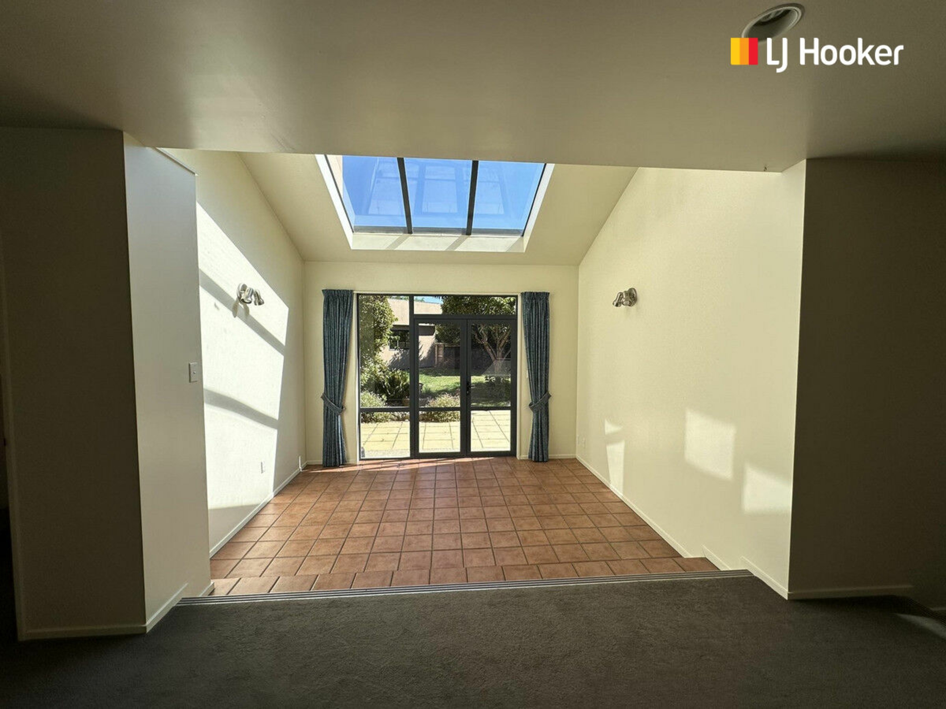 6 Brookside Place, MOSGIEL