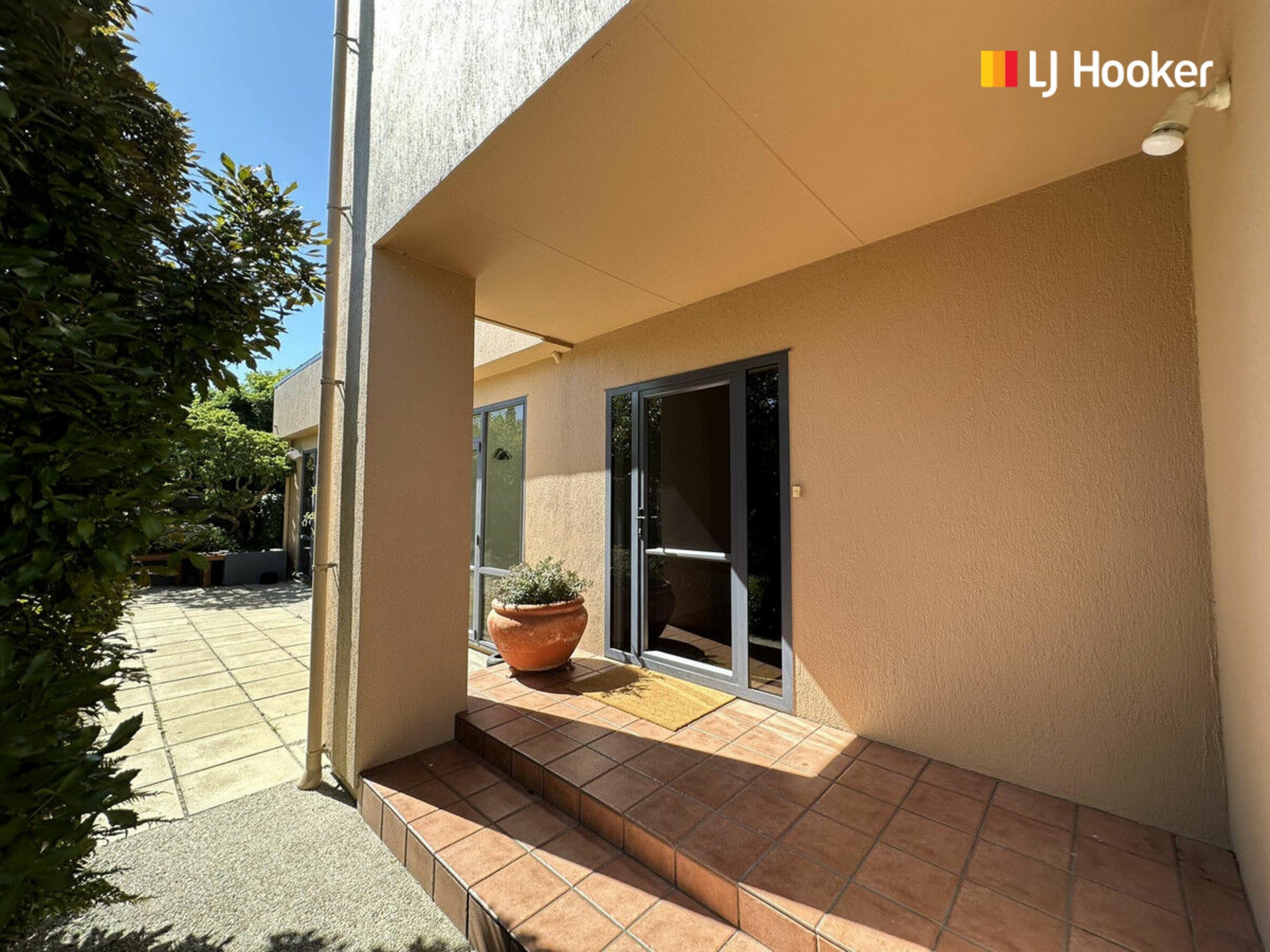 6 Brookside Place, MOSGIEL