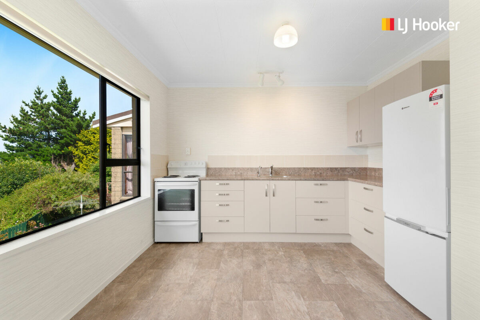 D/2 Renfrew Street, BALACLAVA