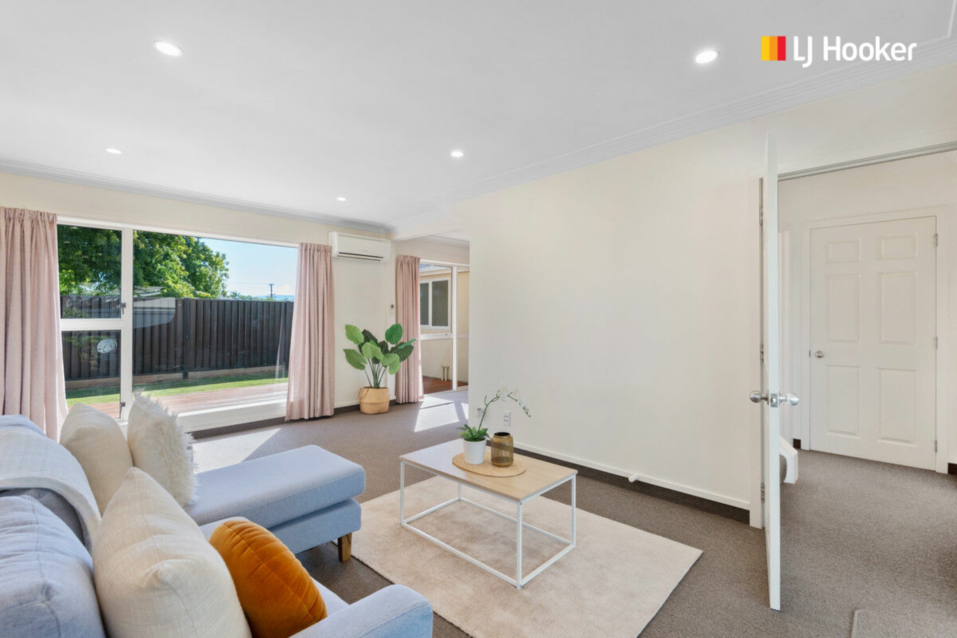 28 Arran Street, MOSGIEL