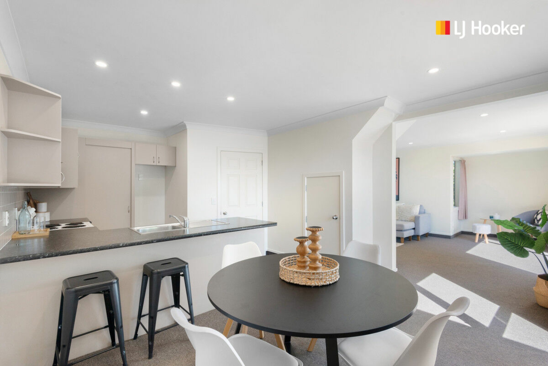 28 Arran Street, MOSGIEL