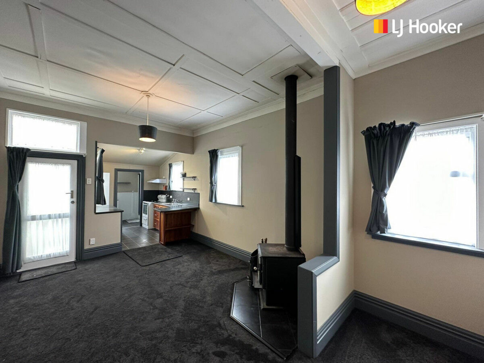 255 Oxford Street, SOUTH DUNEDIN