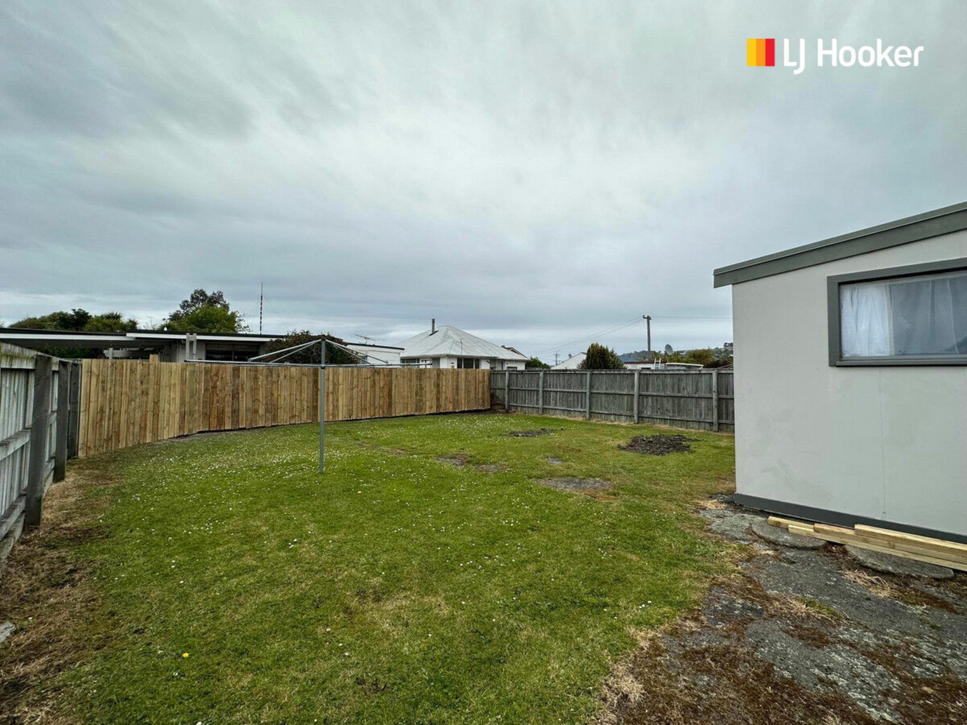 255 Oxford Street, SOUTH DUNEDIN