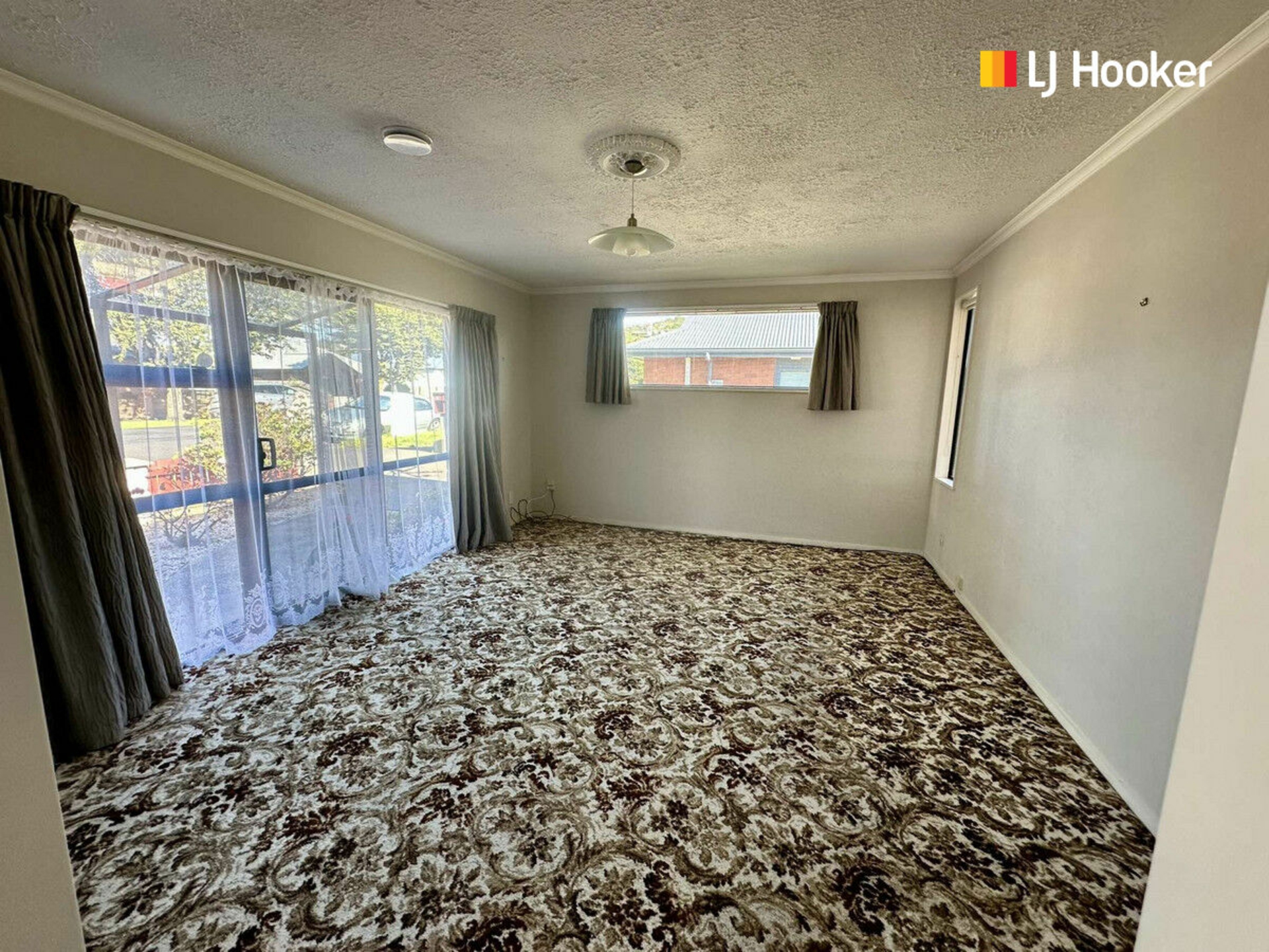 A/10 Law Street, CAVERSHAM