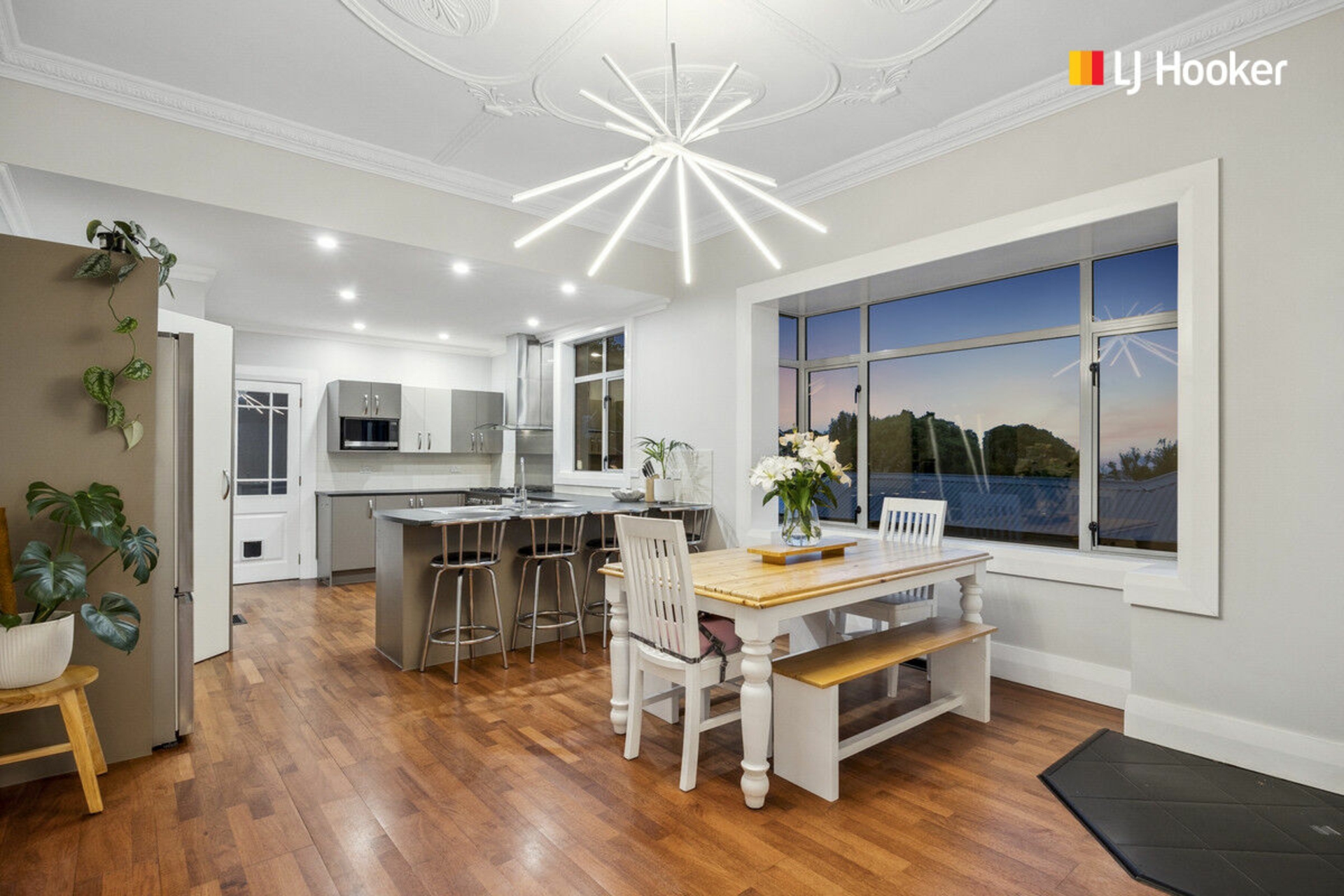 12 Highcliff Road, ANDERSONS BAY