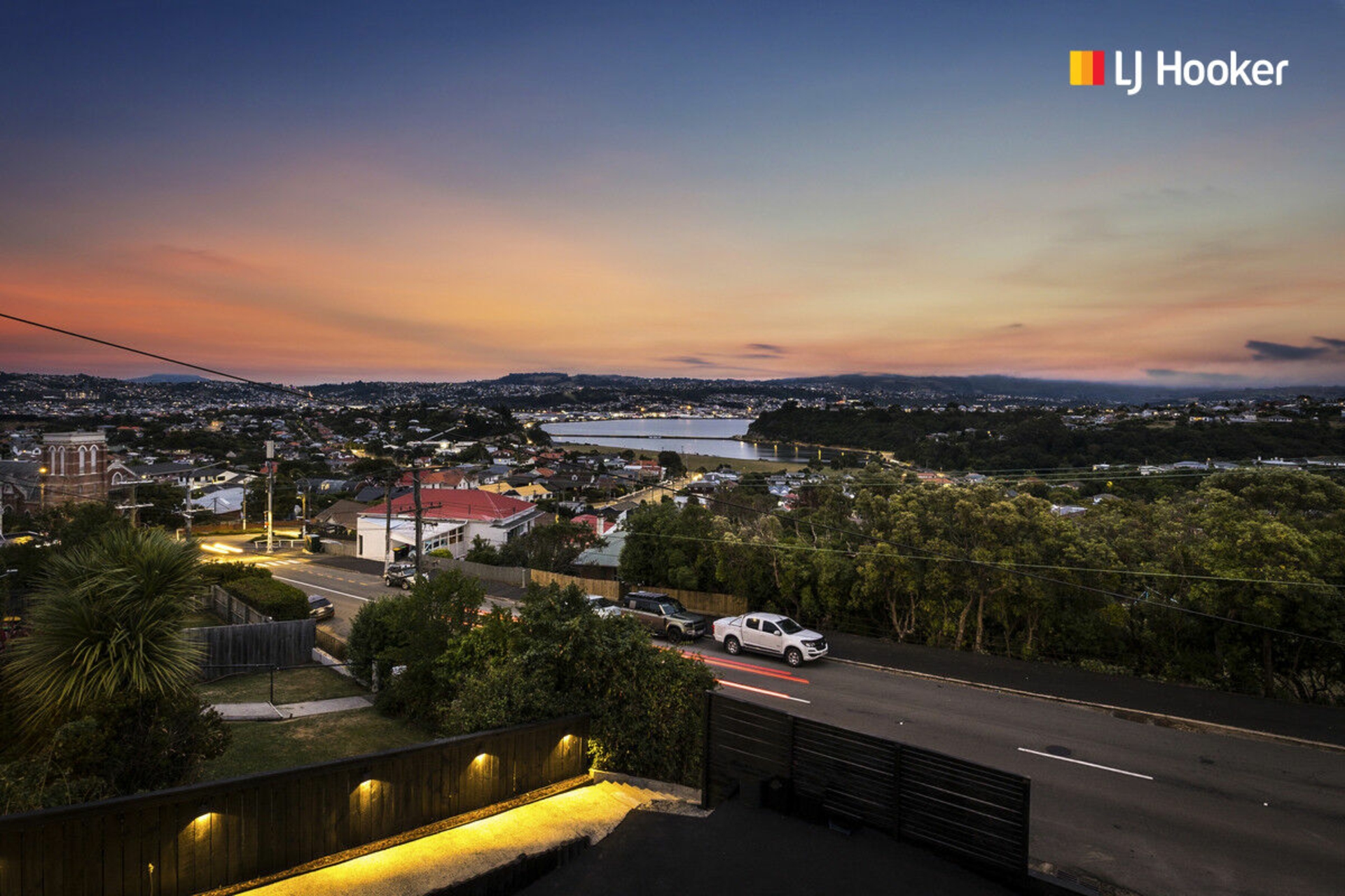 12 Highcliff Road, ANDERSONS BAY