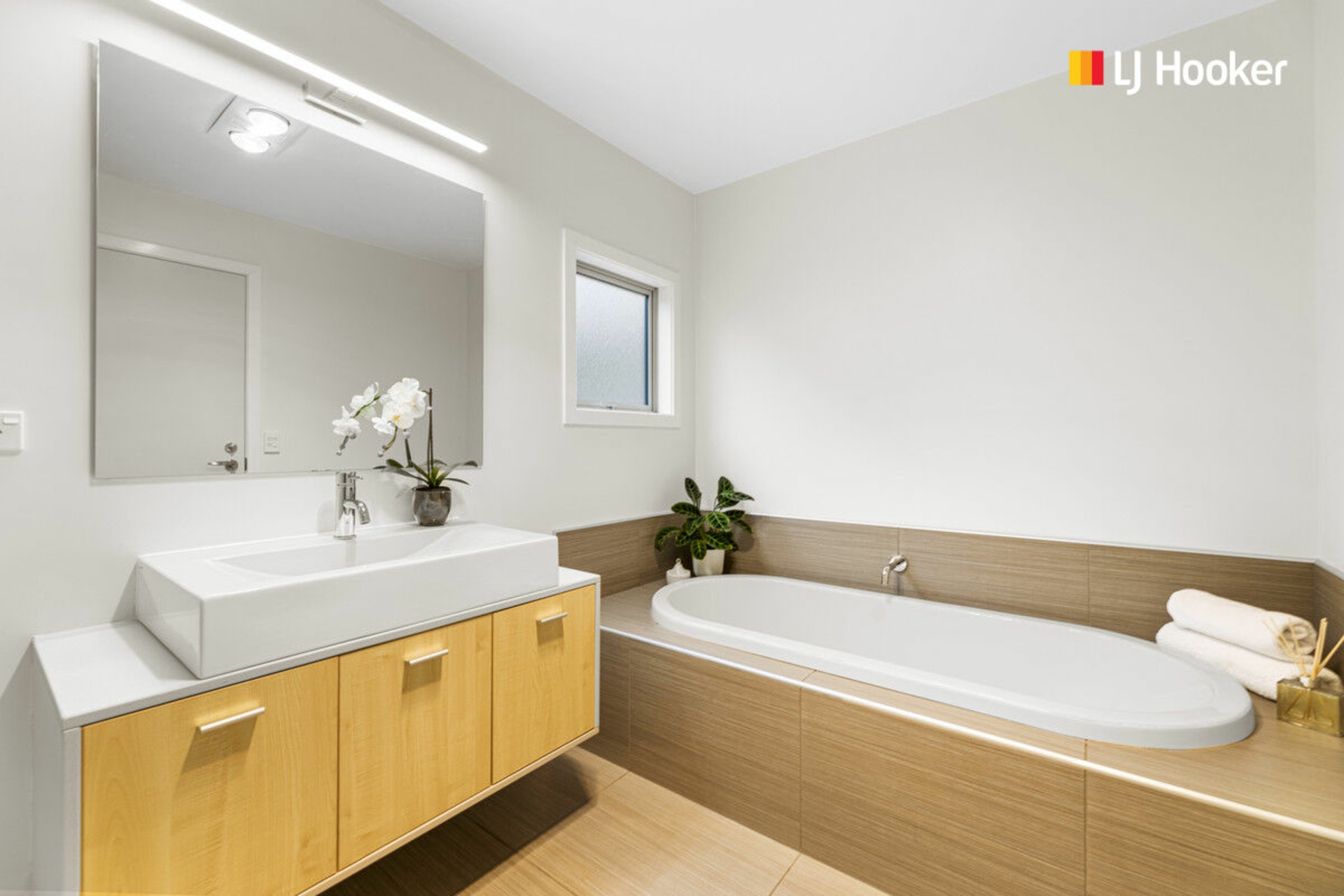 20 Holm Avenue, BROAD BAY