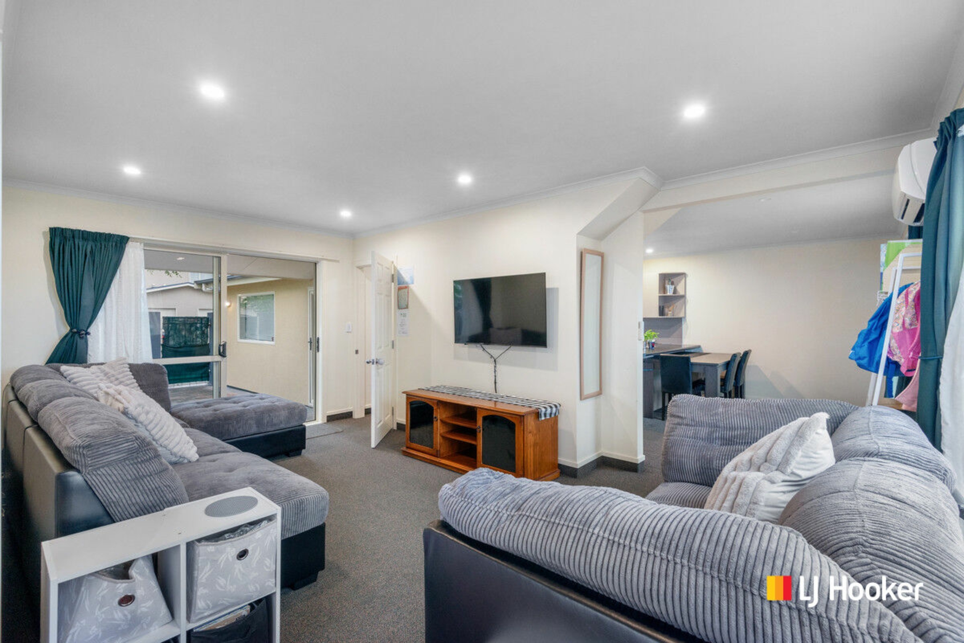 34 Arran Street, MOSGIEL