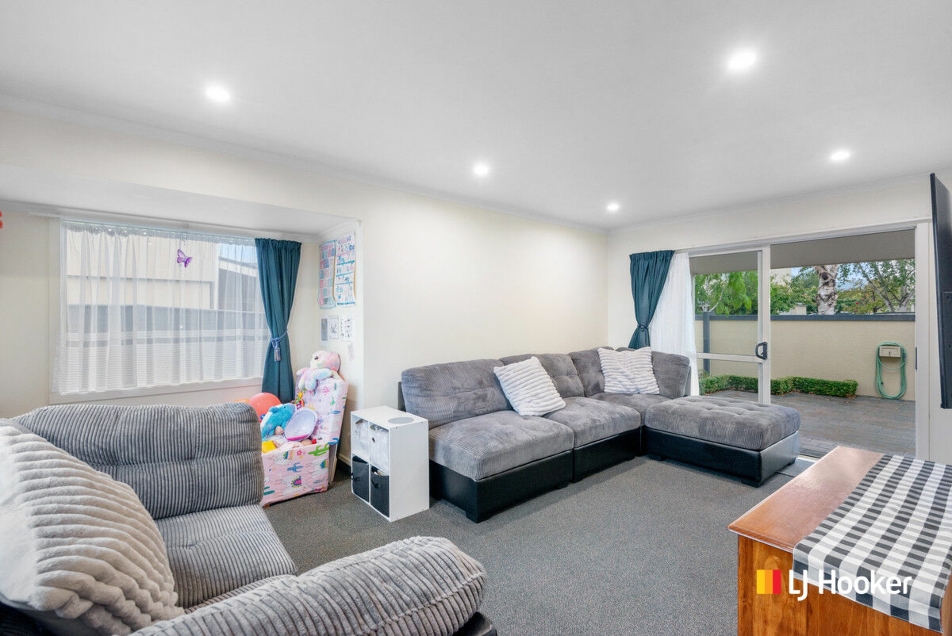 34 Arran Street, MOSGIEL