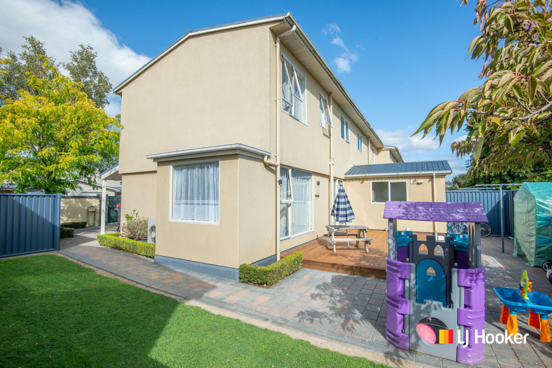 34 Arran Street, MOSGIEL