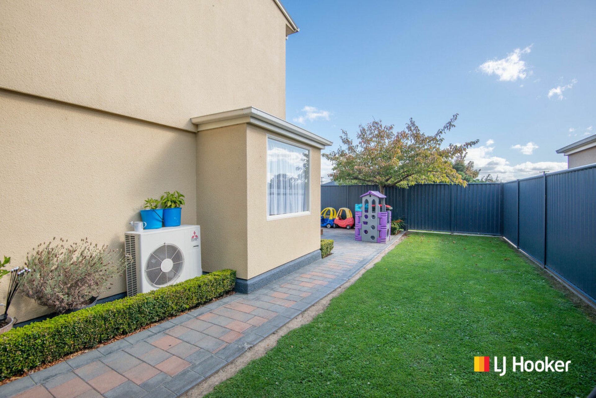 34 Arran Street, MOSGIEL