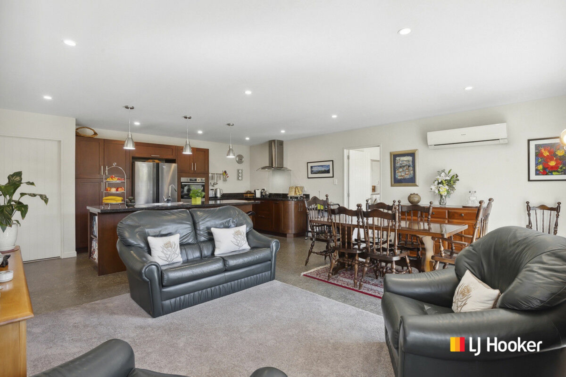 17 Awa Toru Drive, FAIRFIELD