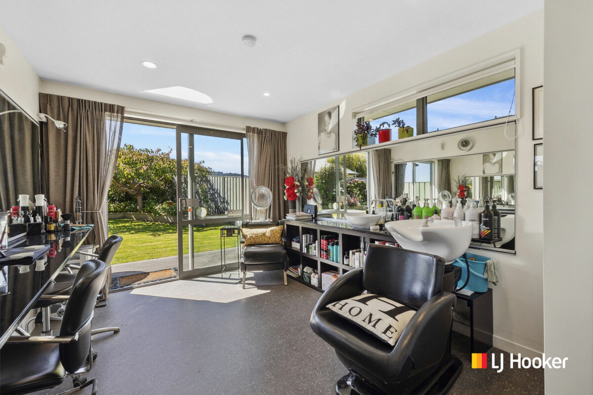 17 Awa Toru Drive, FAIRFIELD