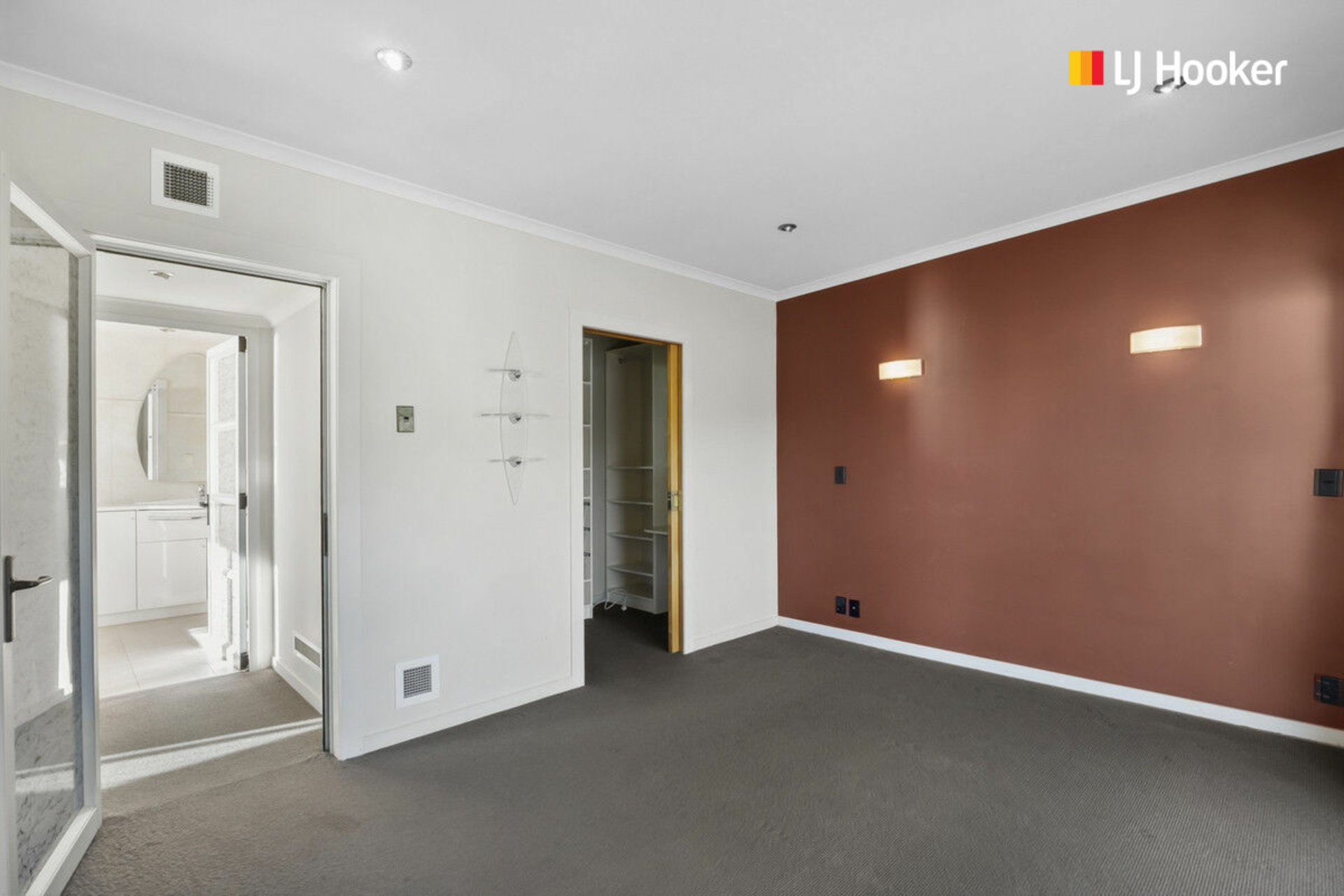 4 Bewley Avenue, MACANDREW BAY