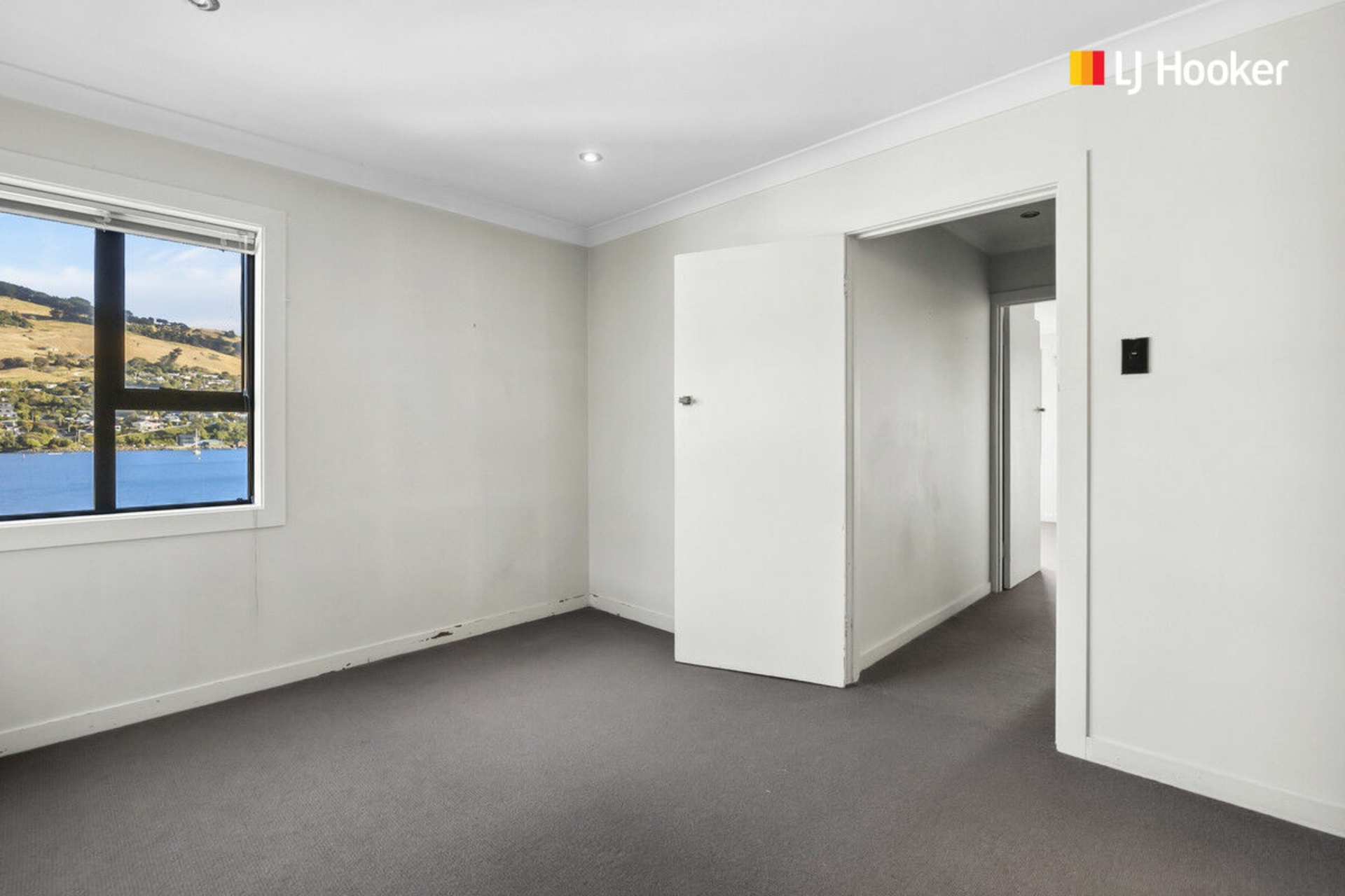 4 Bewley Avenue, MACANDREW BAY