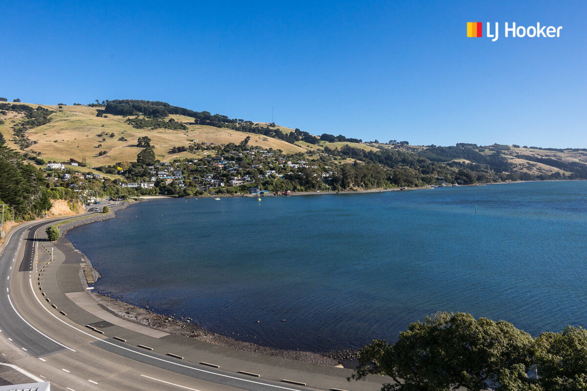 4 Bewley Avenue, MACANDREW BAY