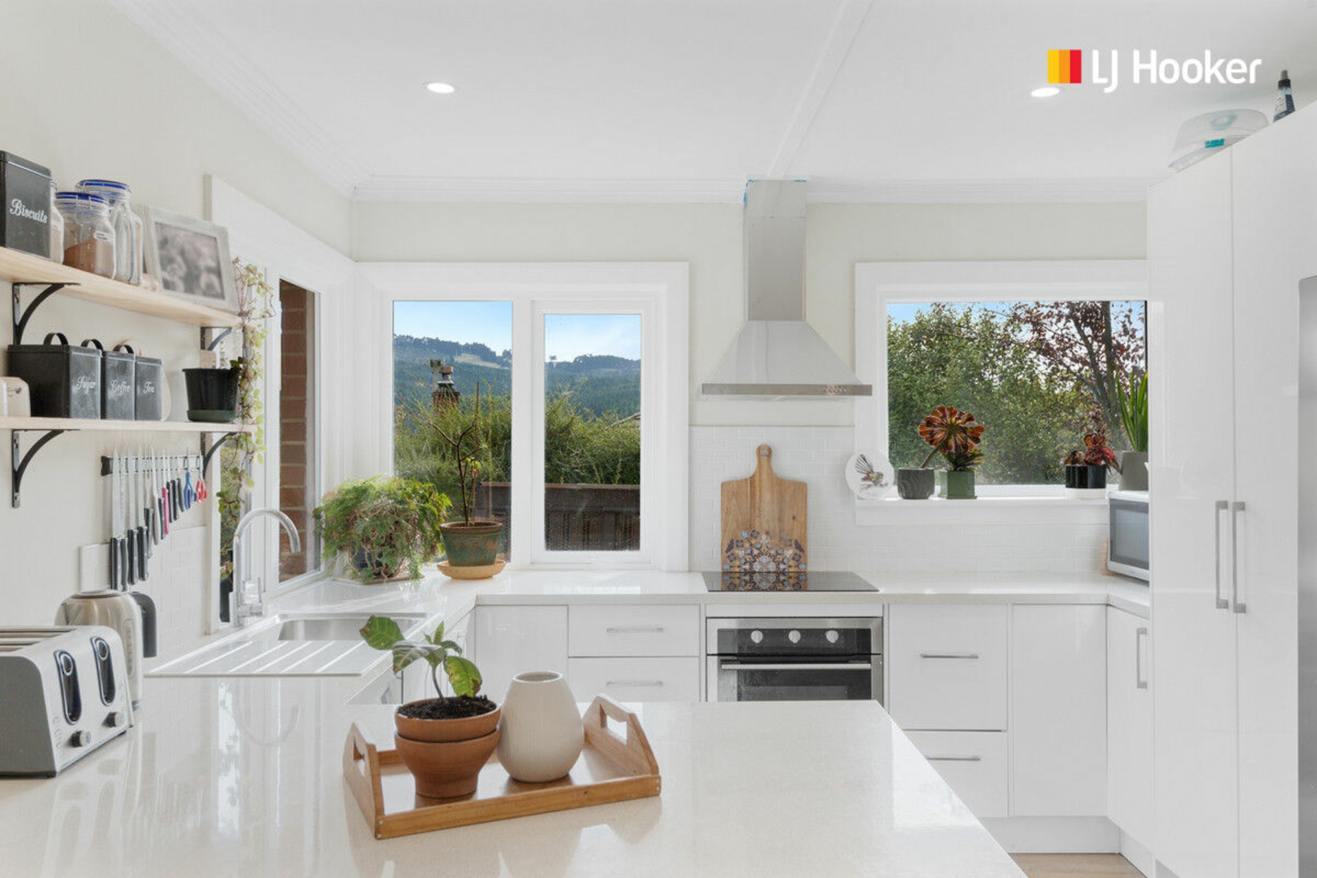 8 Corbett Street, GREEN ISLAND