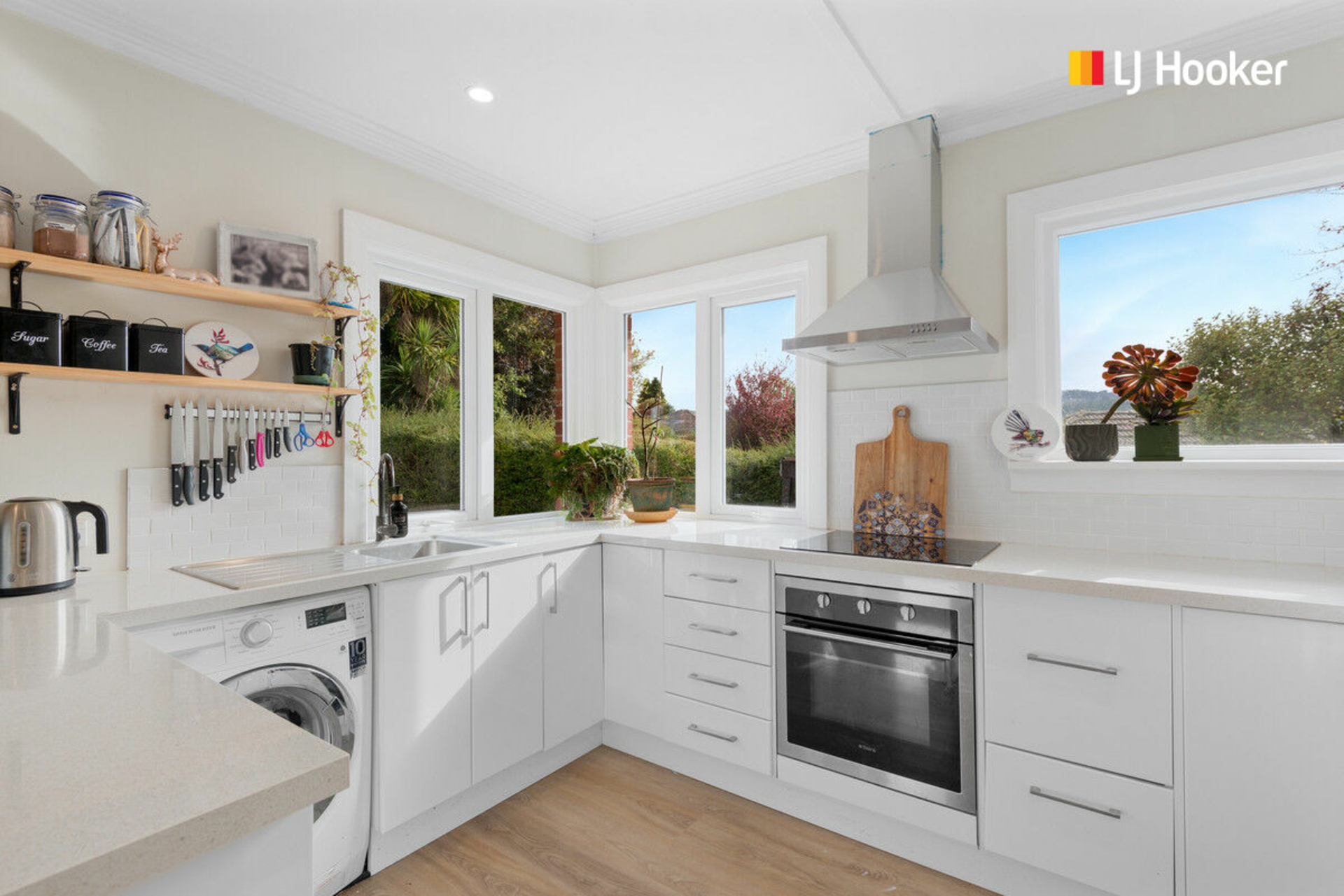 8 Corbett Street, GREEN ISLAND