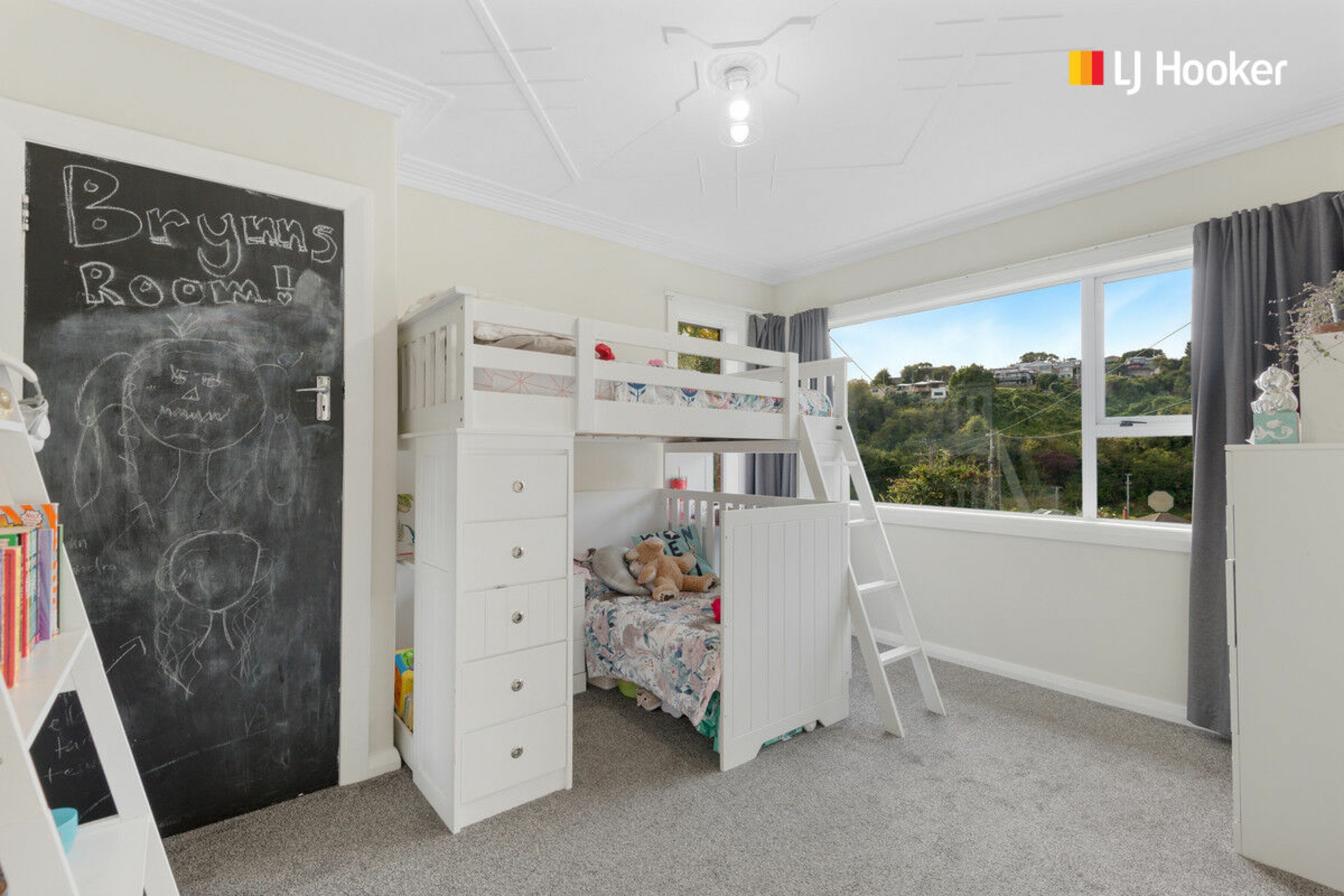 8 Corbett Street, GREEN ISLAND