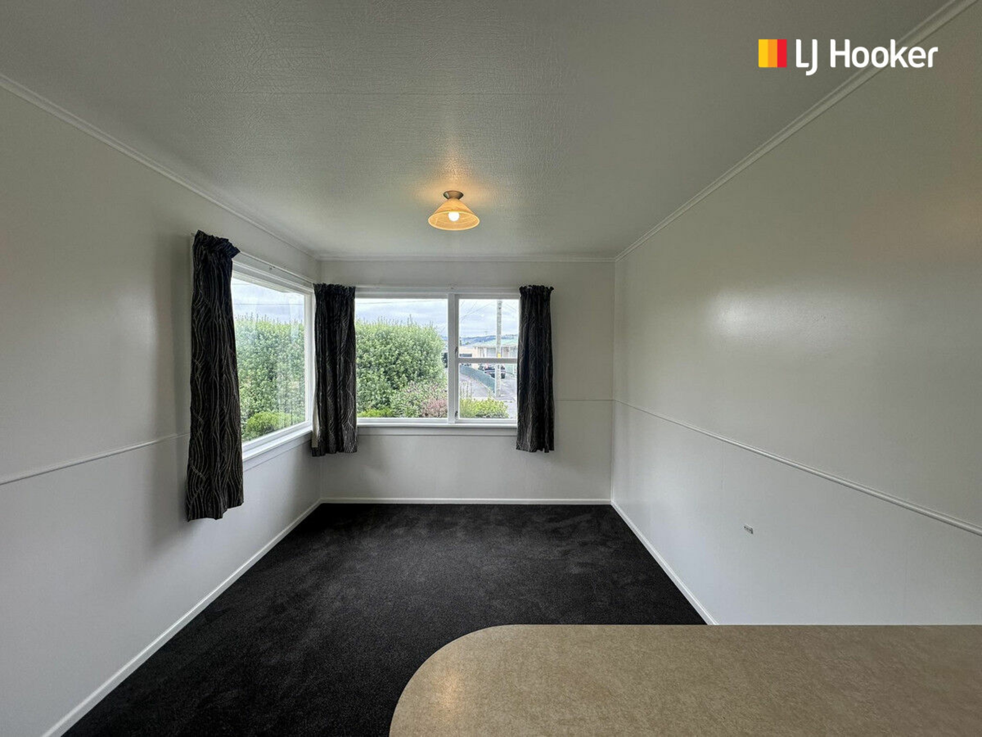3 Duff Place, MOSGIEL