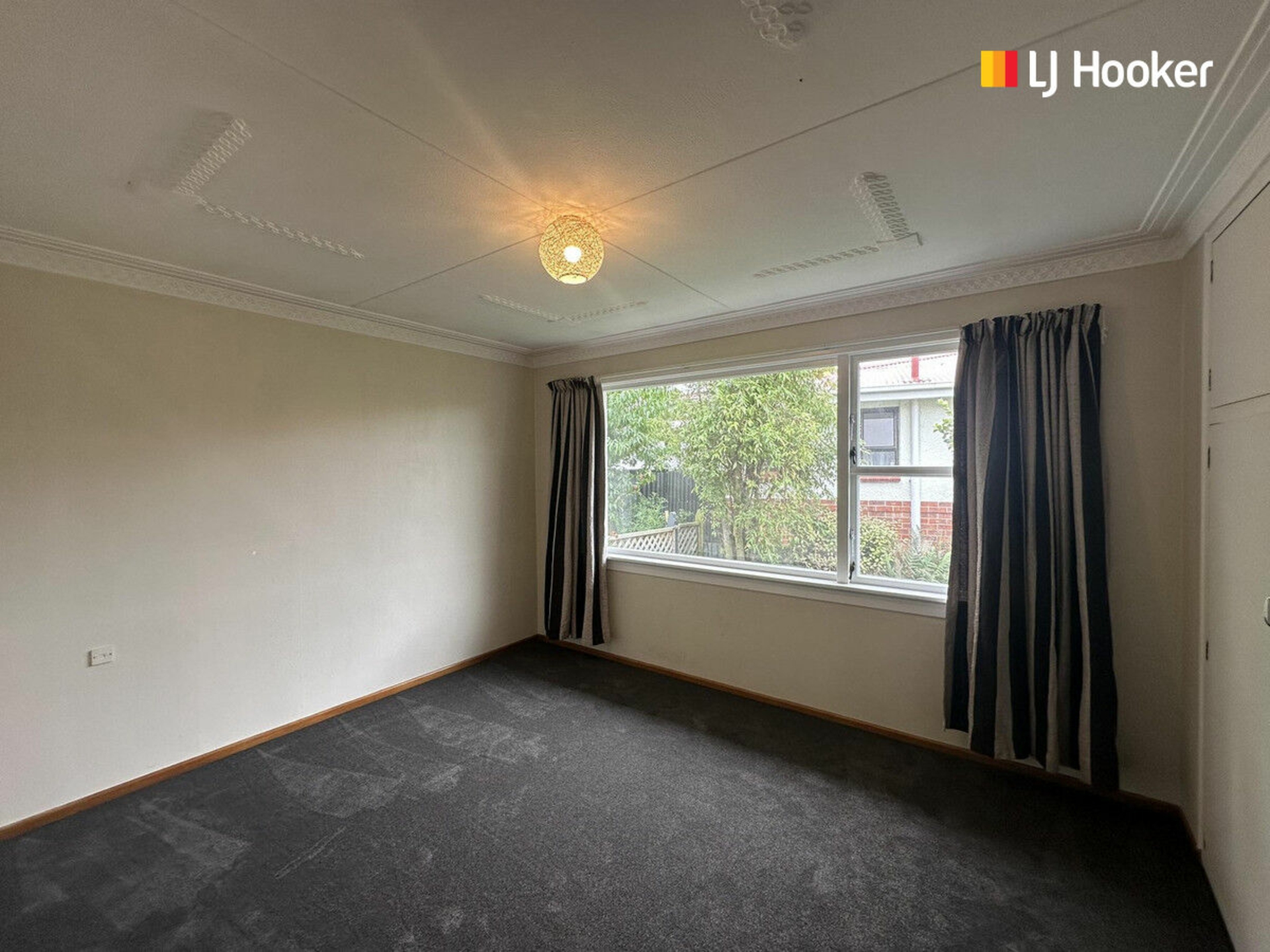 3 Duff Place, MOSGIEL