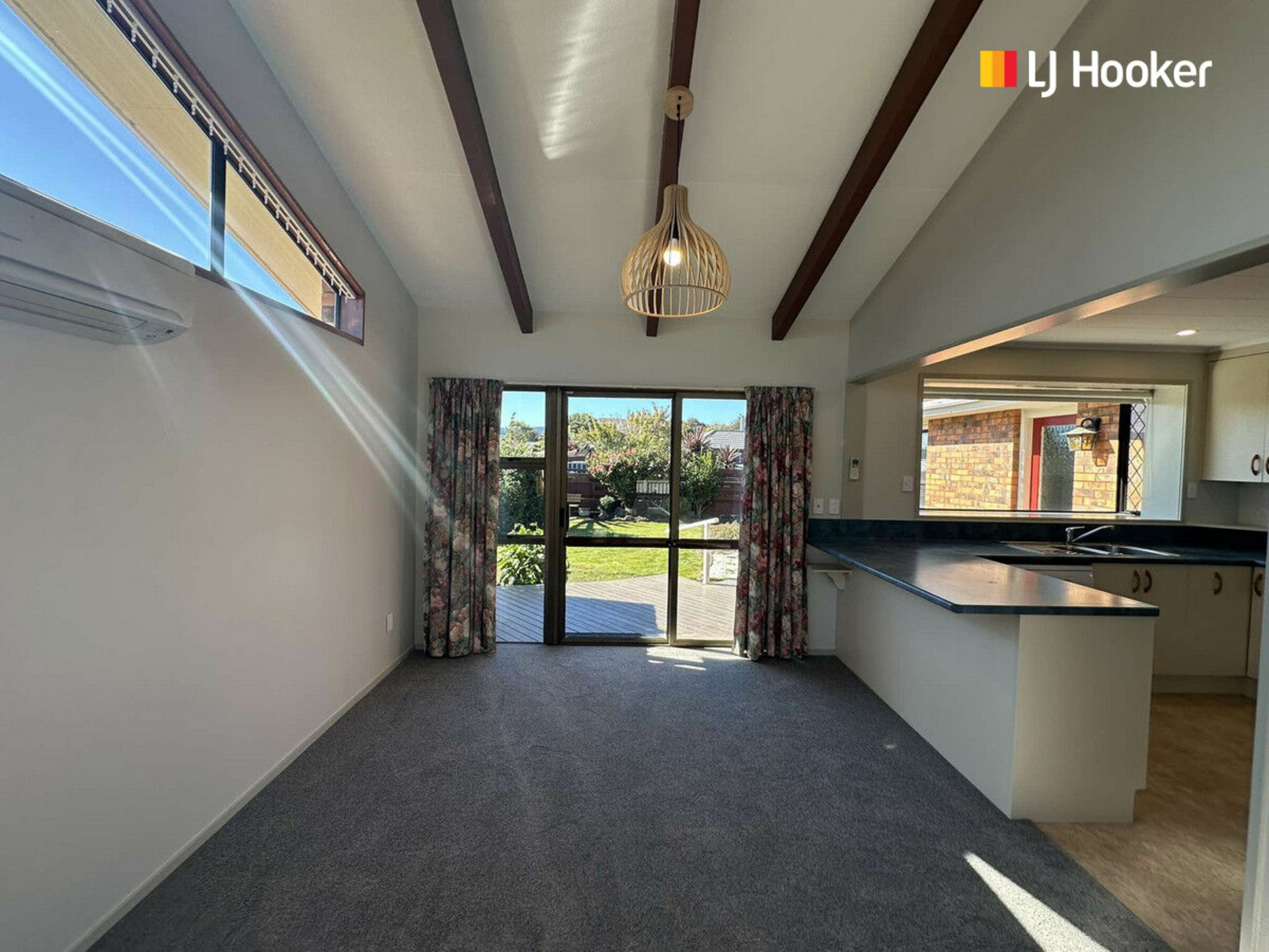 77 High Street, MOSGIEL