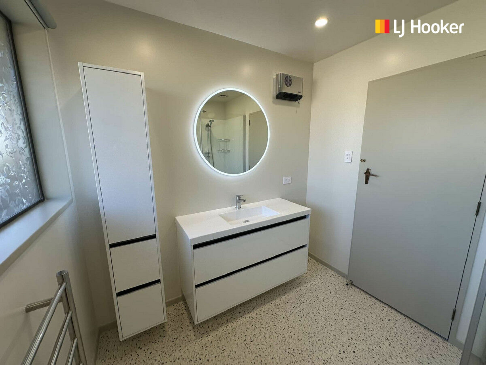 77 High Street, MOSGIEL