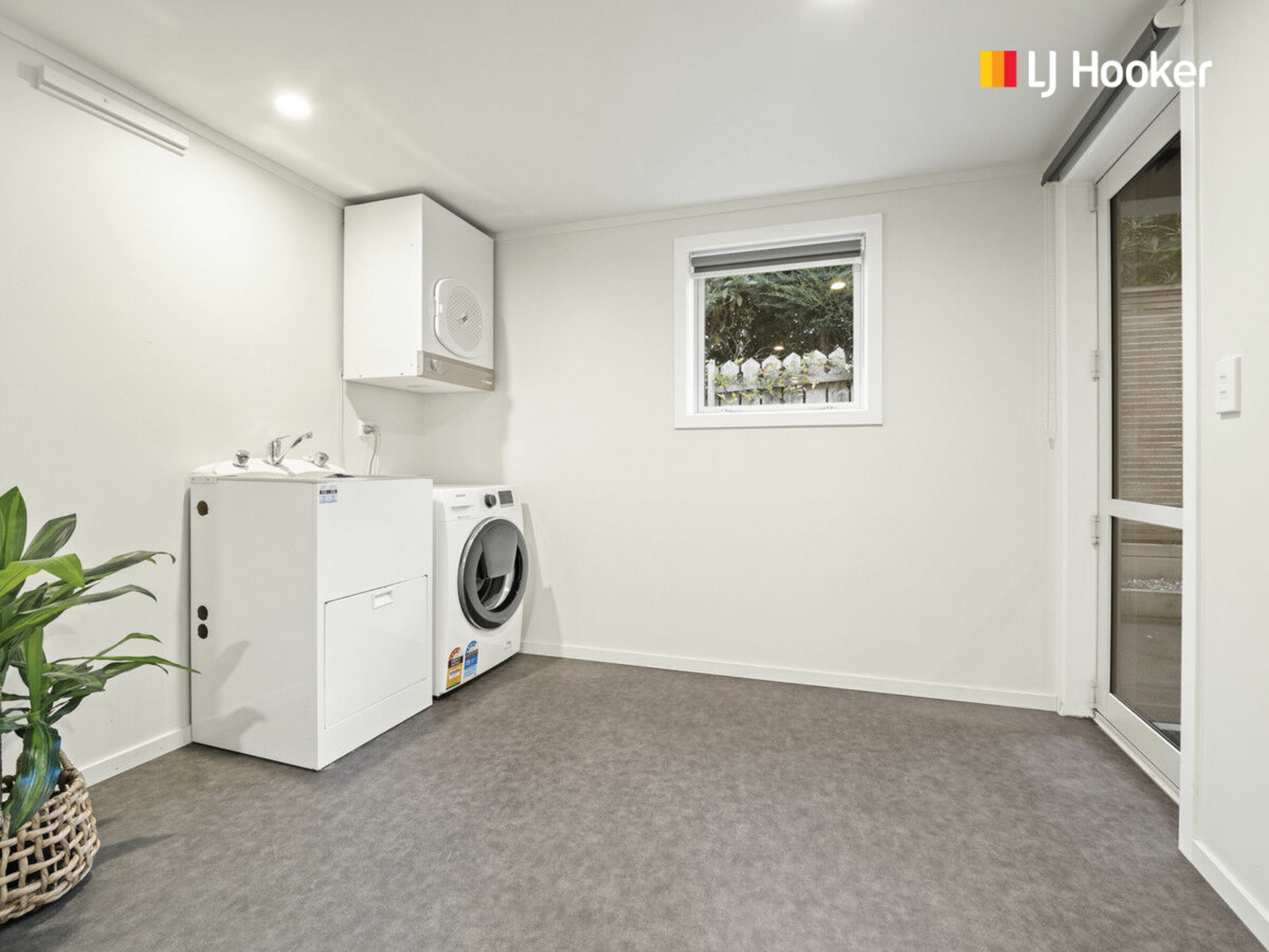 64 McKerrow Street, SHIEL HILL