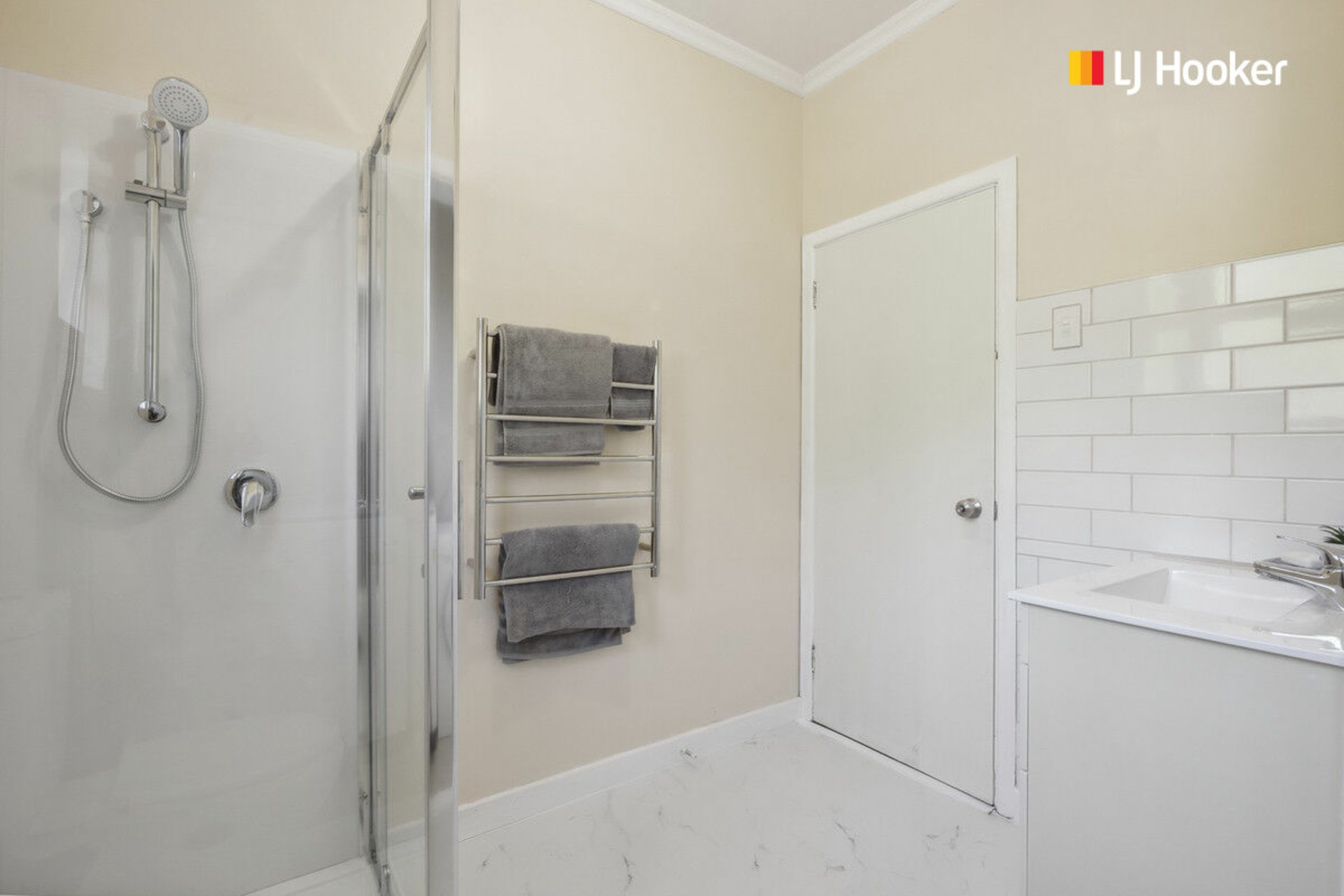 37 Birchfield Avenue, NORTH EAST VALLEY