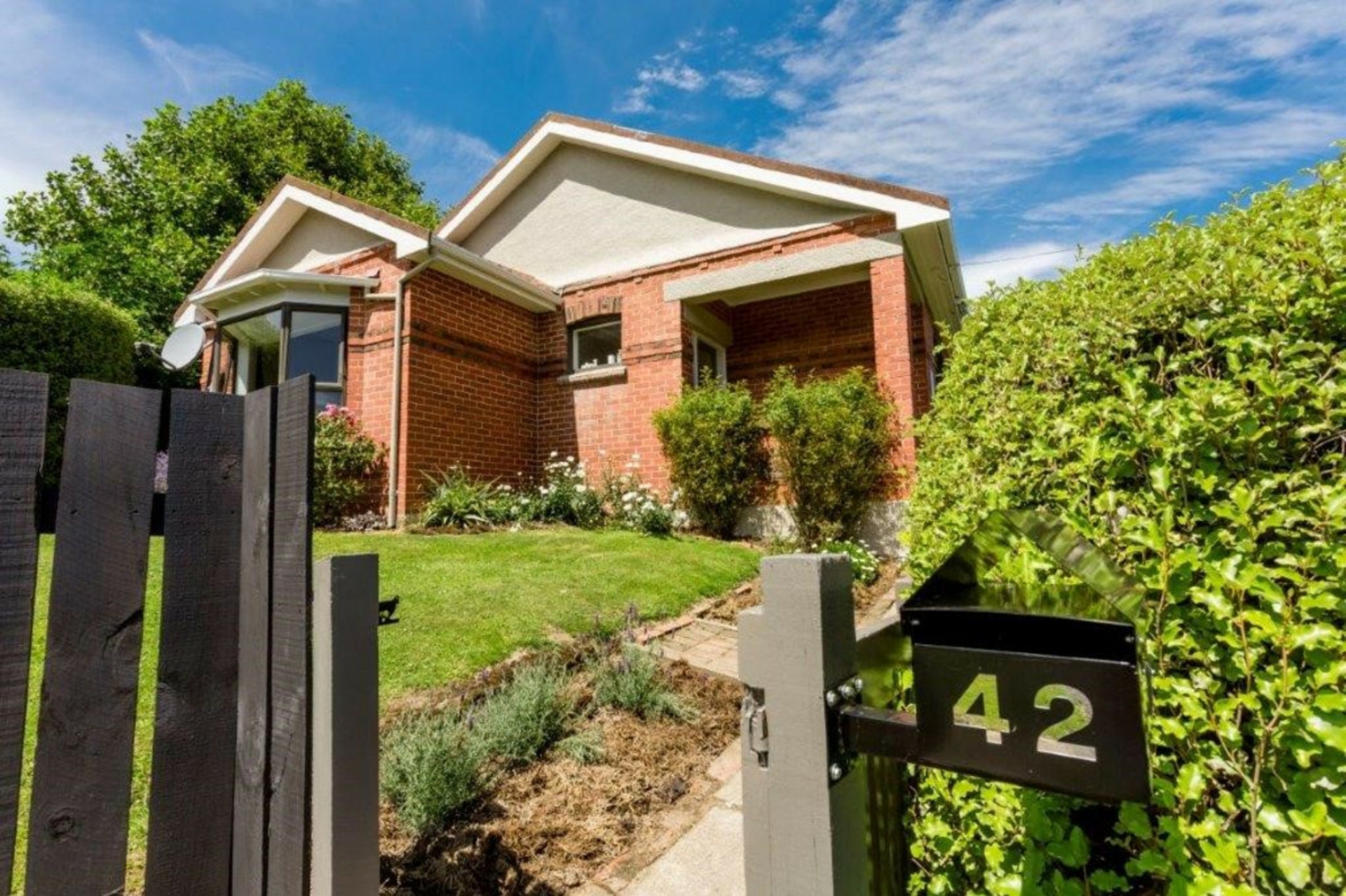 42 Pitcairn Street, BELLEKNOWES