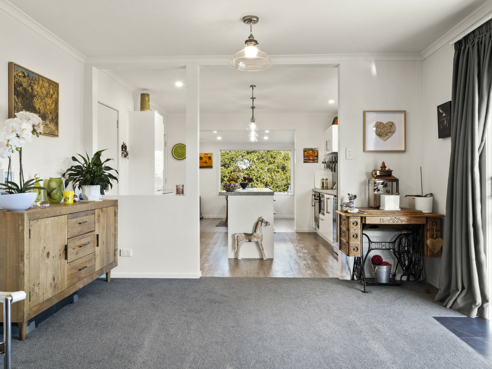 9 Lowe Street, PINE HILL