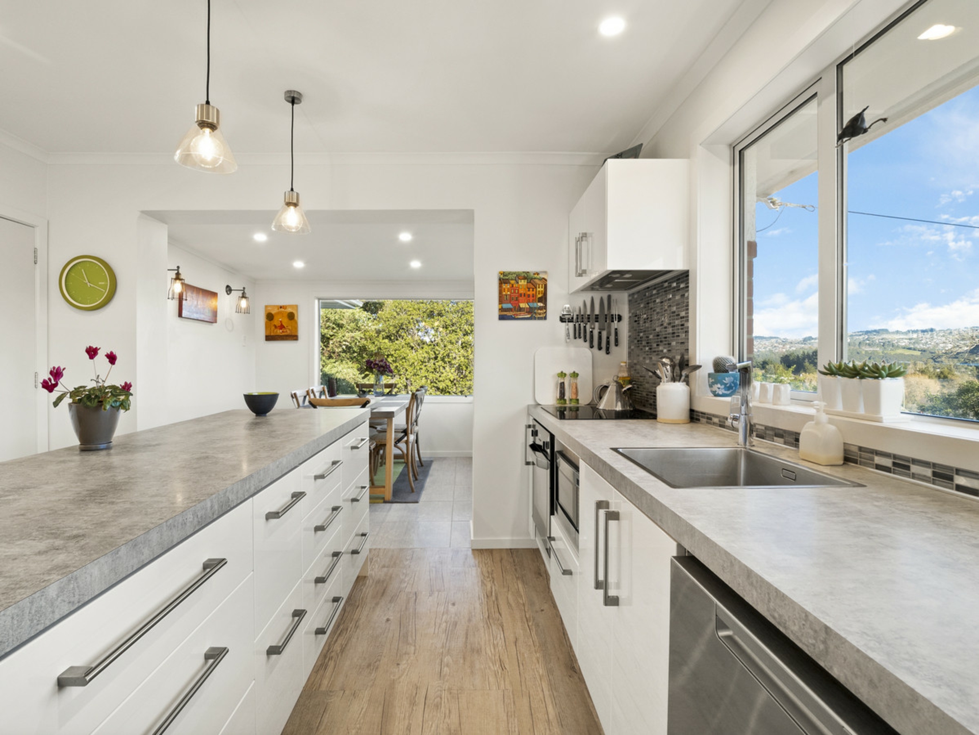 9 Lowe Street, PINE HILL