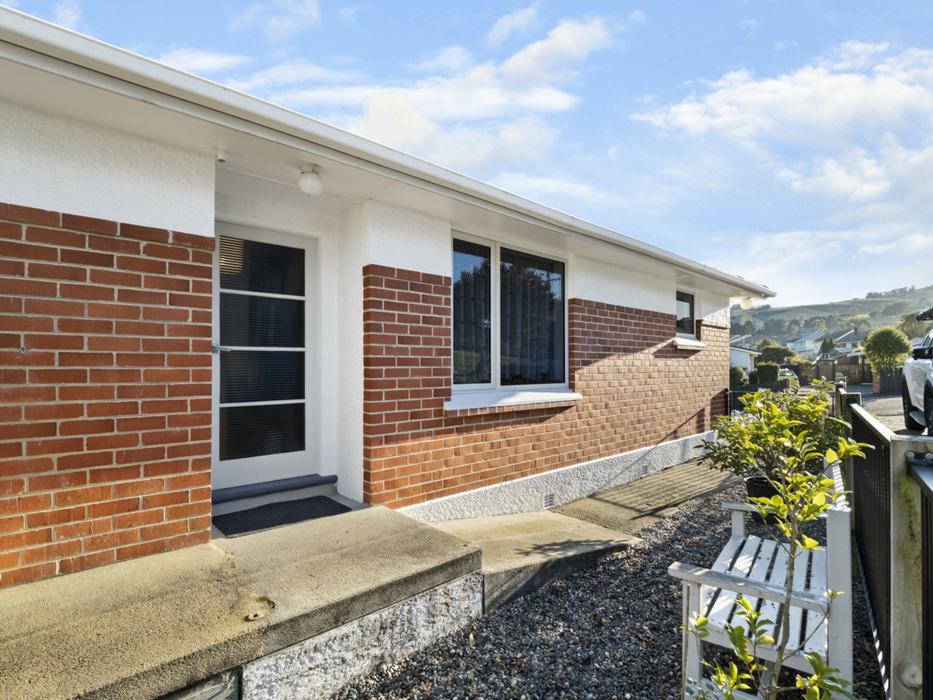 9 Lowe Street, PINE HILL
