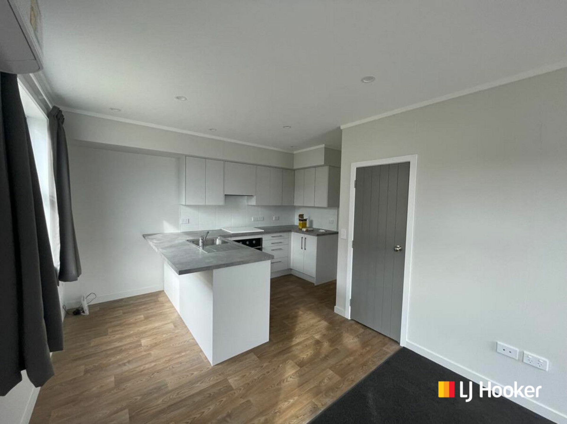 A/8 Agnew Street, NORTH DUNEDIN