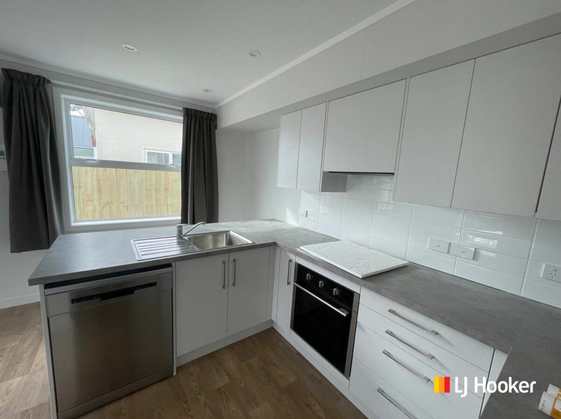 A/8 Agnew Street, NORTH DUNEDIN