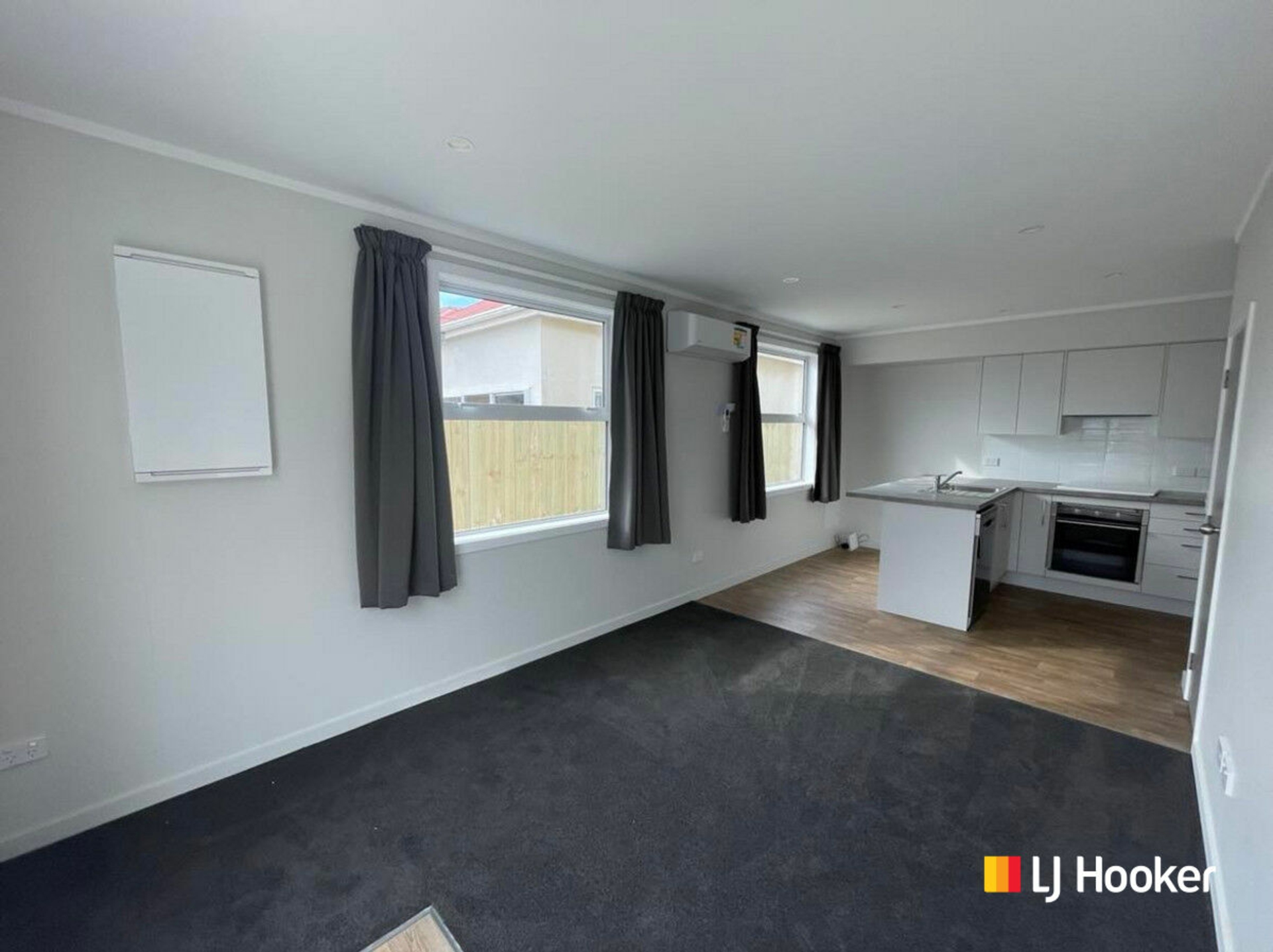 A/8 Agnew Street, NORTH DUNEDIN