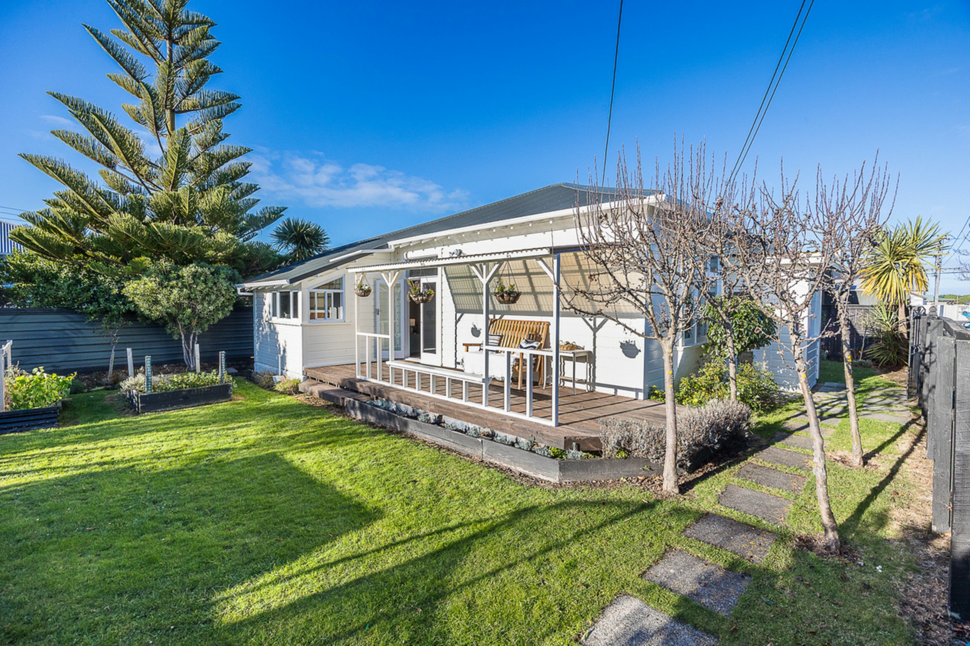9 Montreal Street, SAINT KILDA