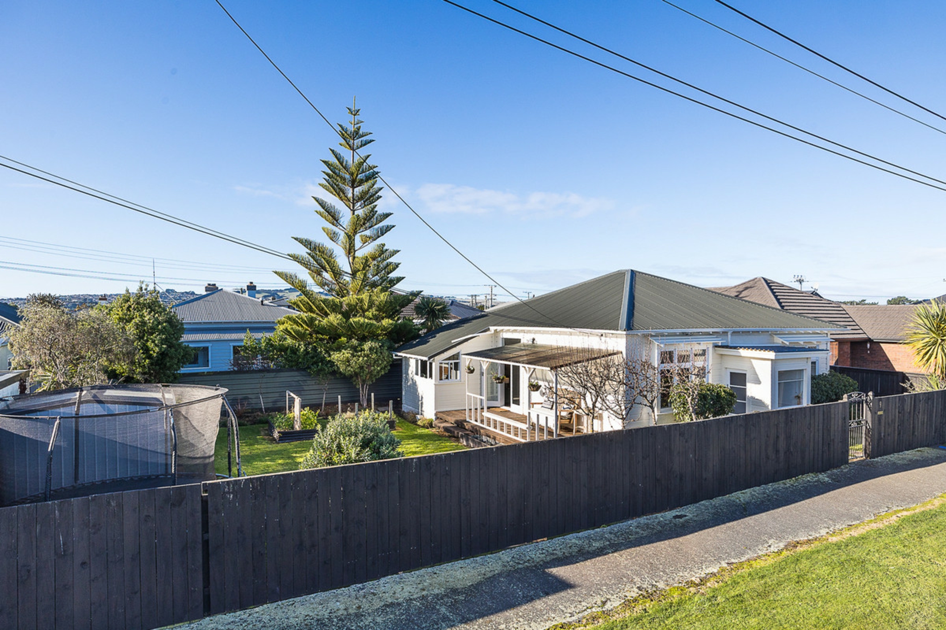 9 Montreal Street, SAINT KILDA