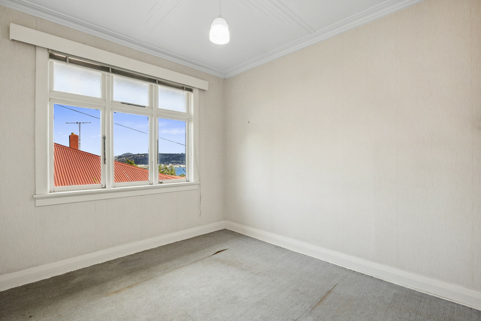 28 Glengyle Street, VAUXHALL