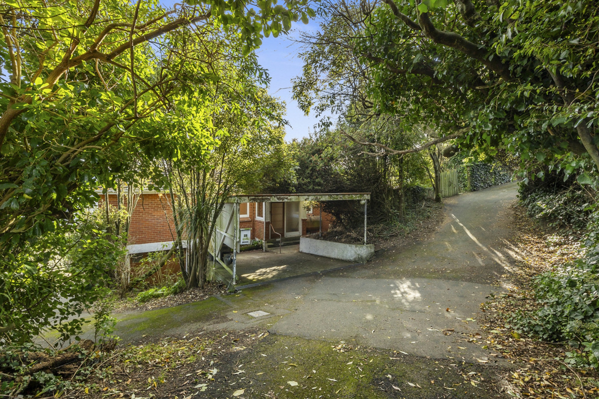 28 Glengyle Street, VAUXHALL