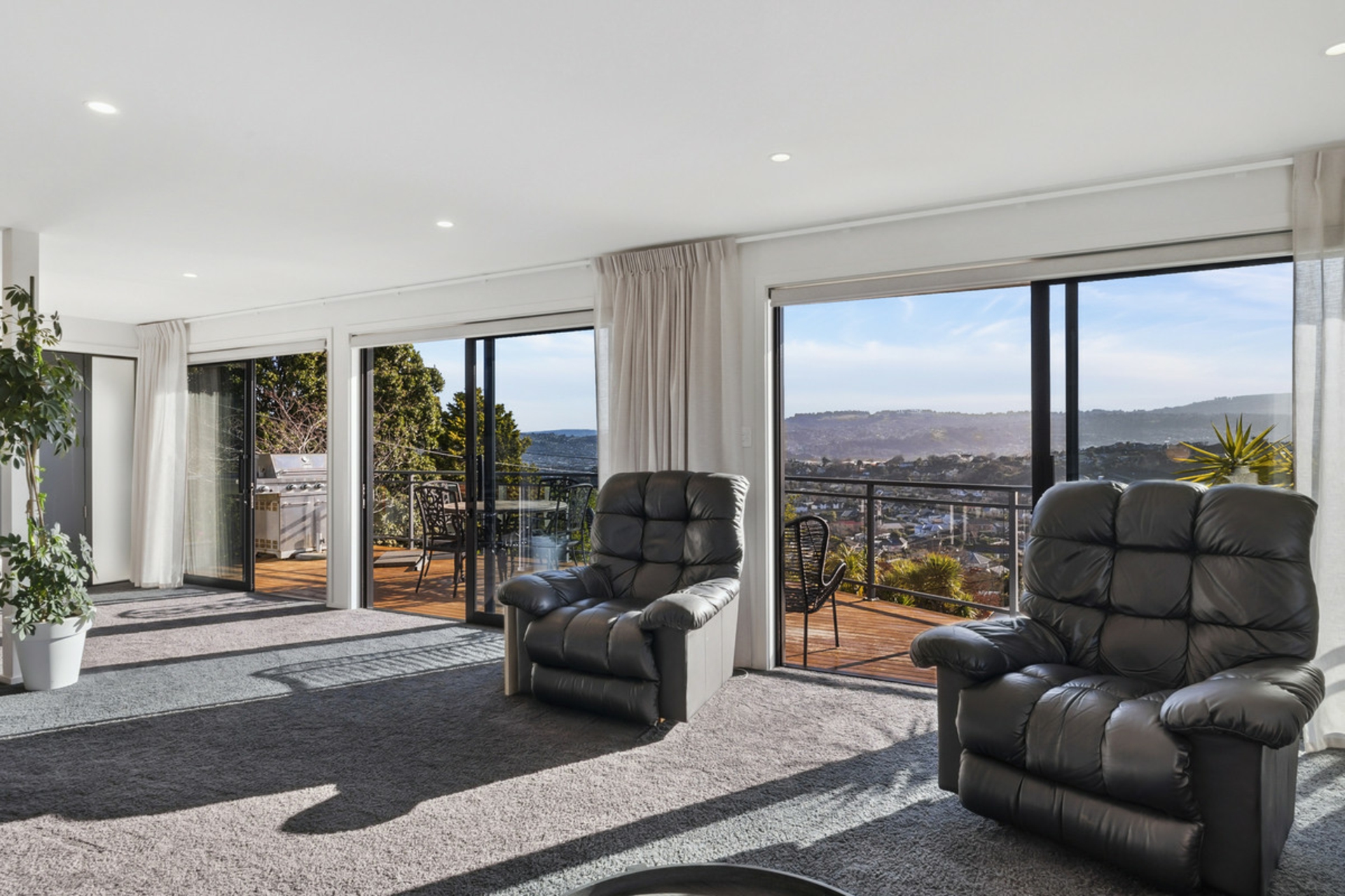 18 Te Ra Terrace, ANDERSONS BAY