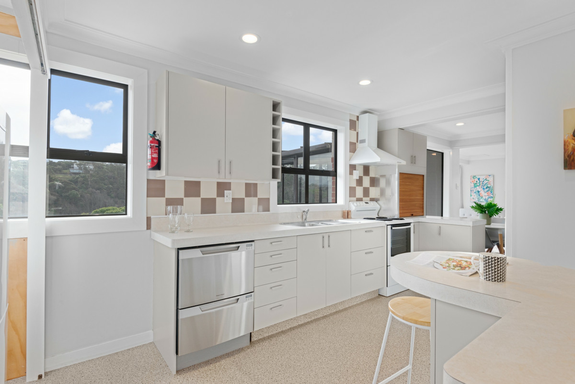 14 Heath Street, ANDERSONS BAY