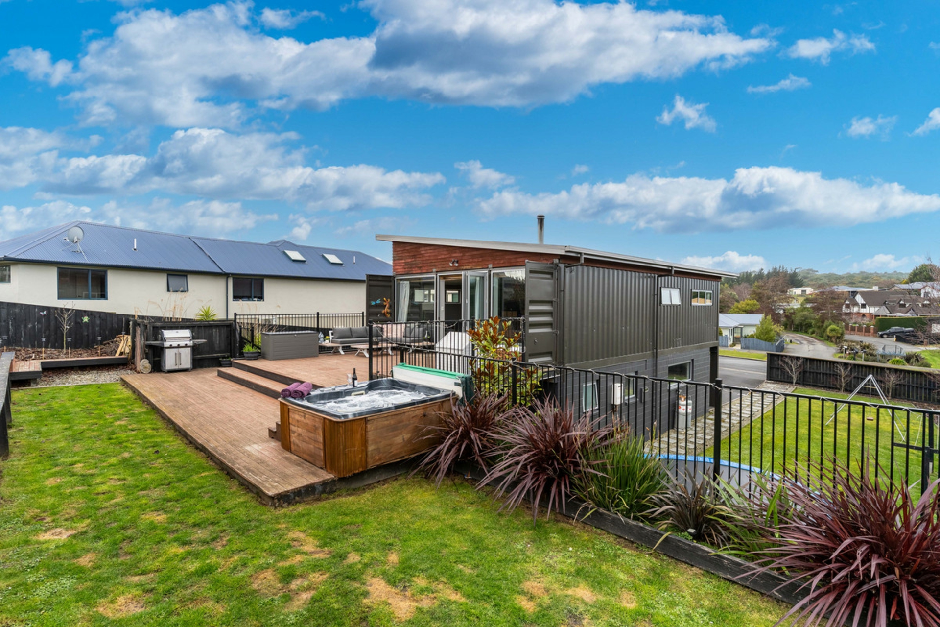 12 Friendship Drive, WALDRONVILLE