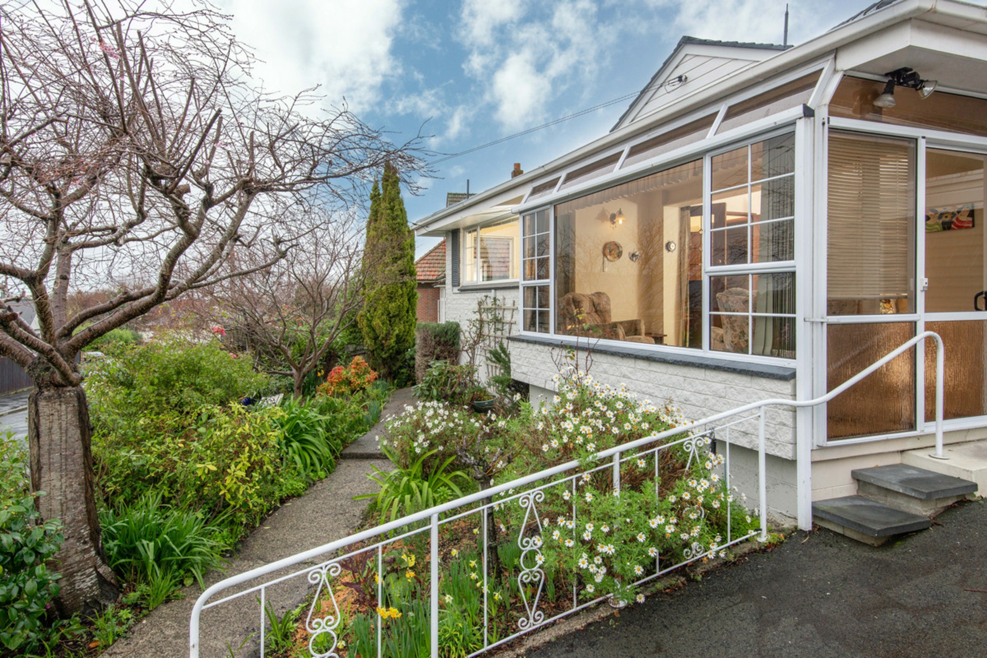9 Mavis Street, SAINT CLAIR