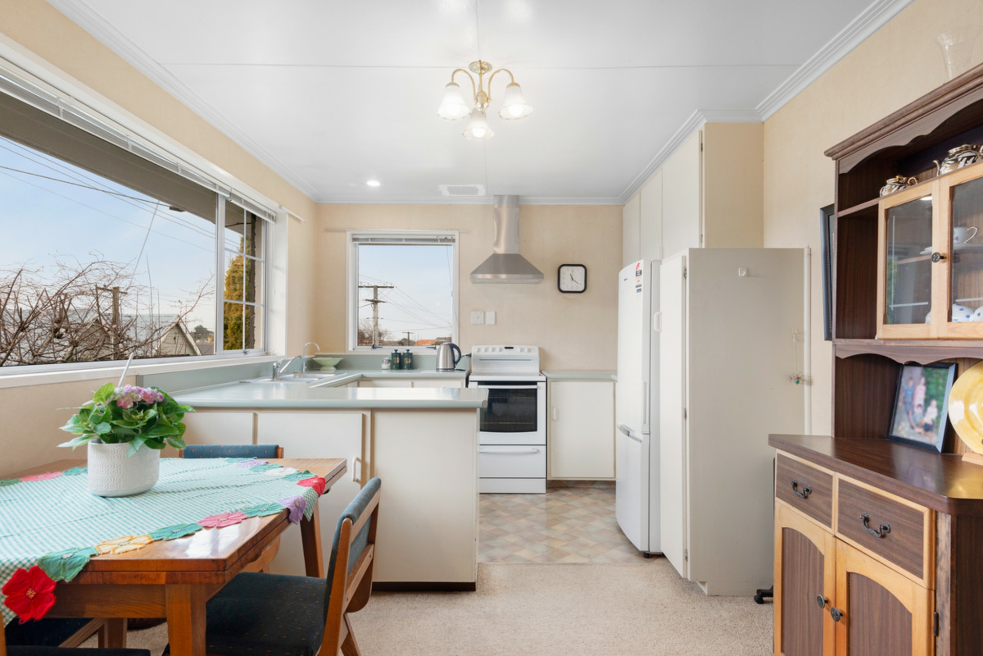 9 Mavis Street, SAINT CLAIR