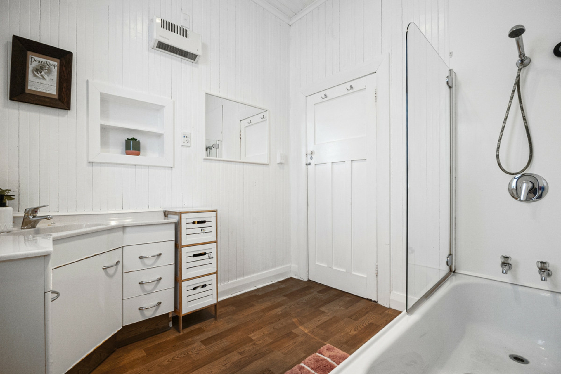 10 Highcliff Road, ANDERSONS BAY