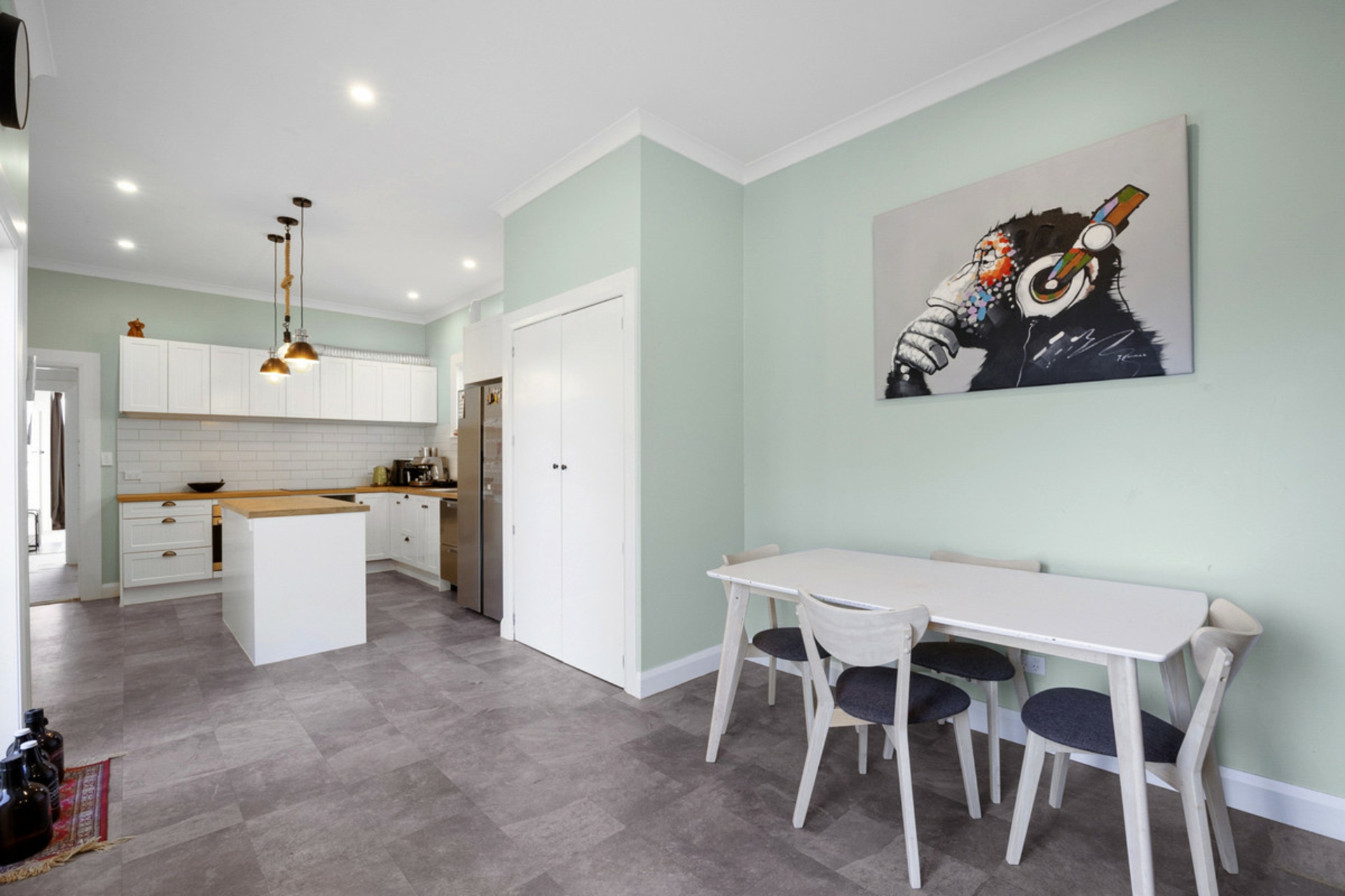 10 Highcliff Road, ANDERSONS BAY