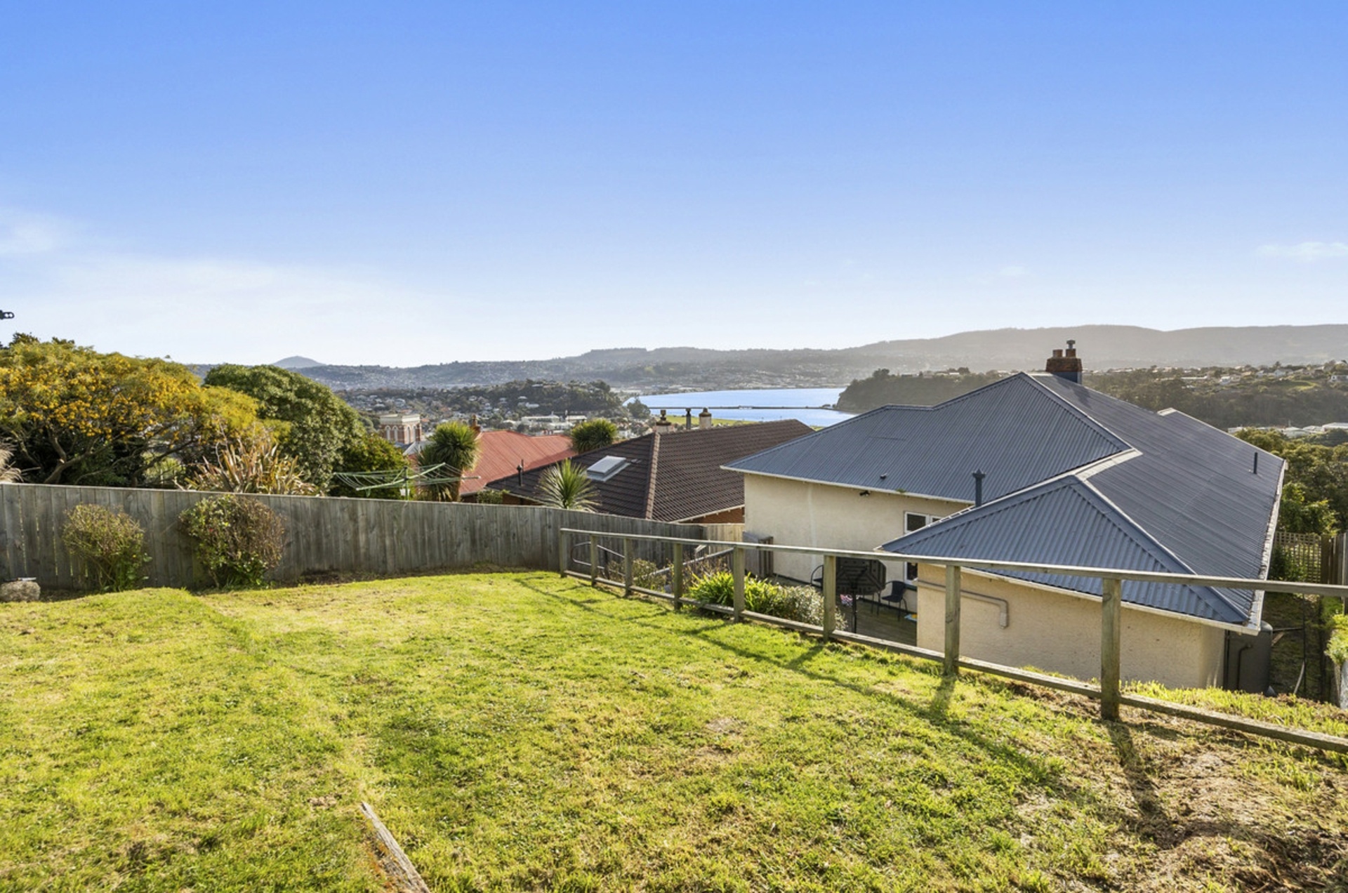 10 Highcliff Road, ANDERSONS BAY