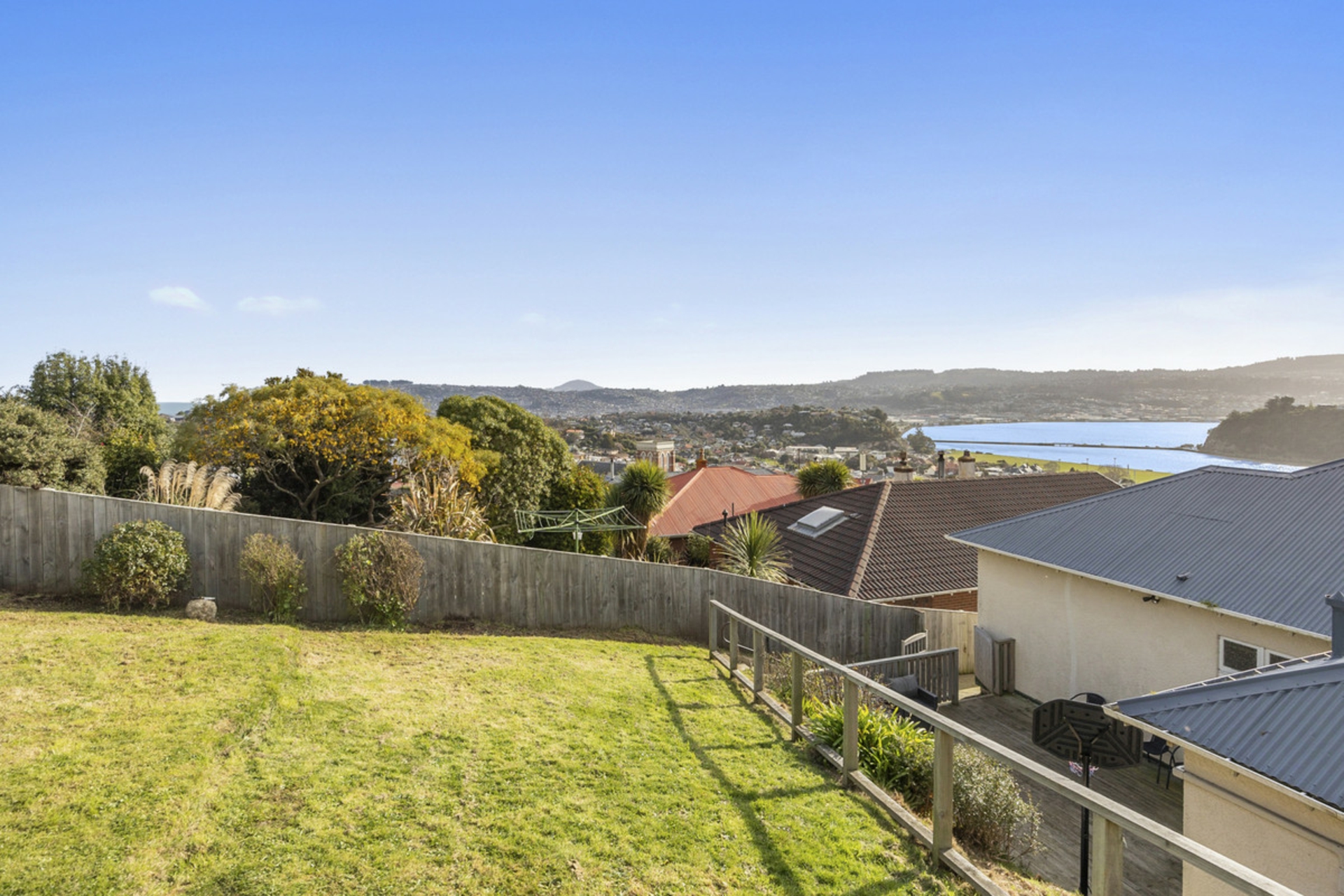 10 Highcliff Road, ANDERSONS BAY