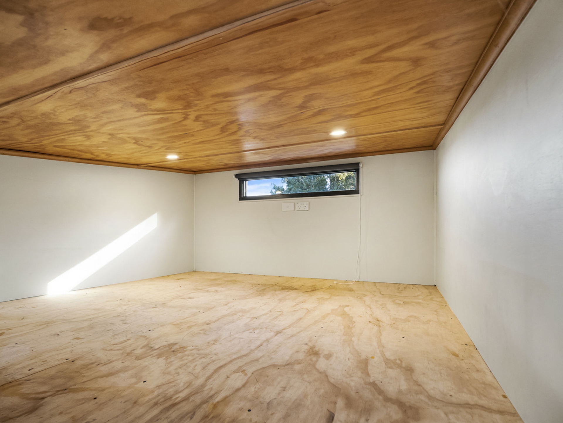 2 Iona Street, MORNINGTON